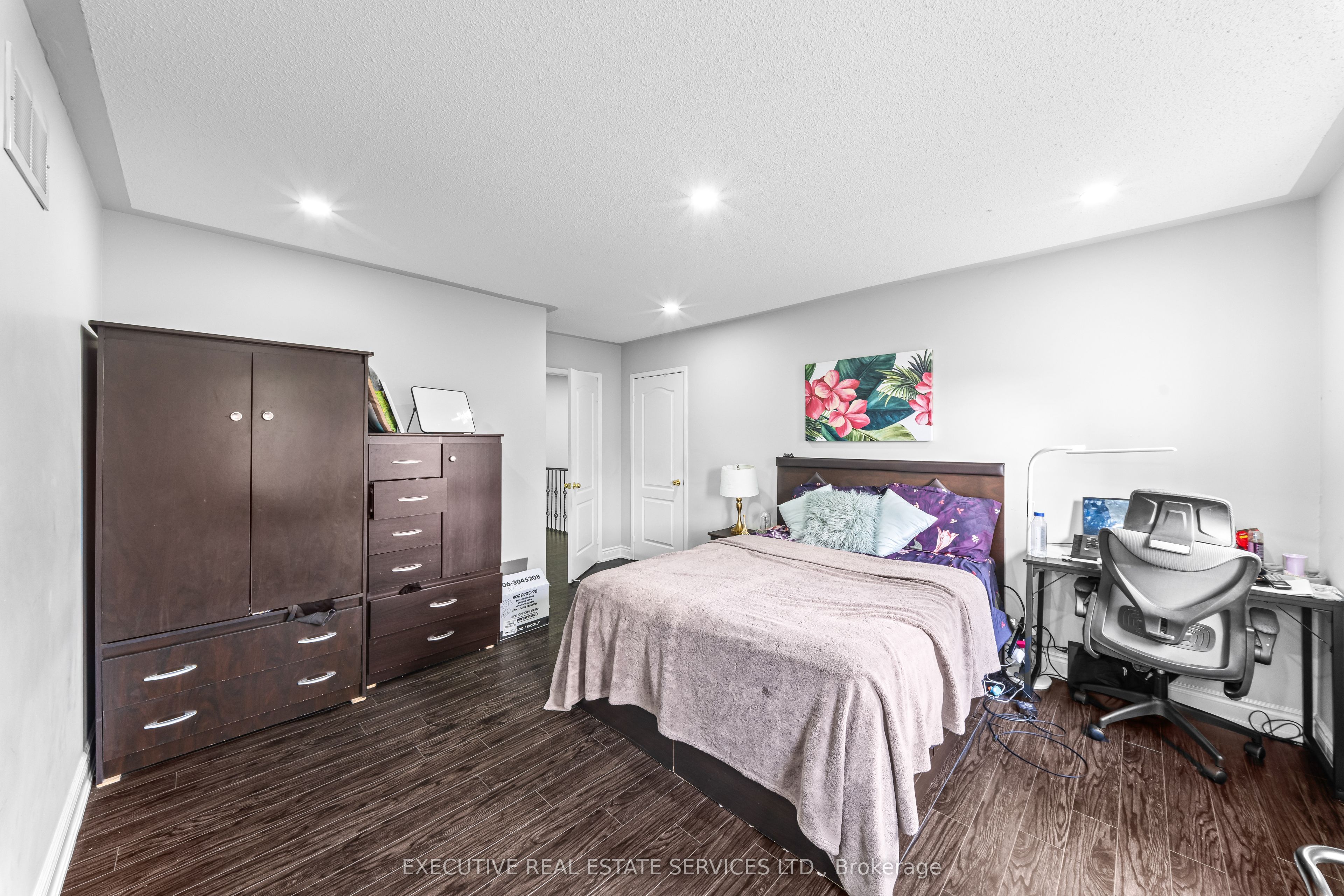 7 Chapparal Drive Property Photo 29