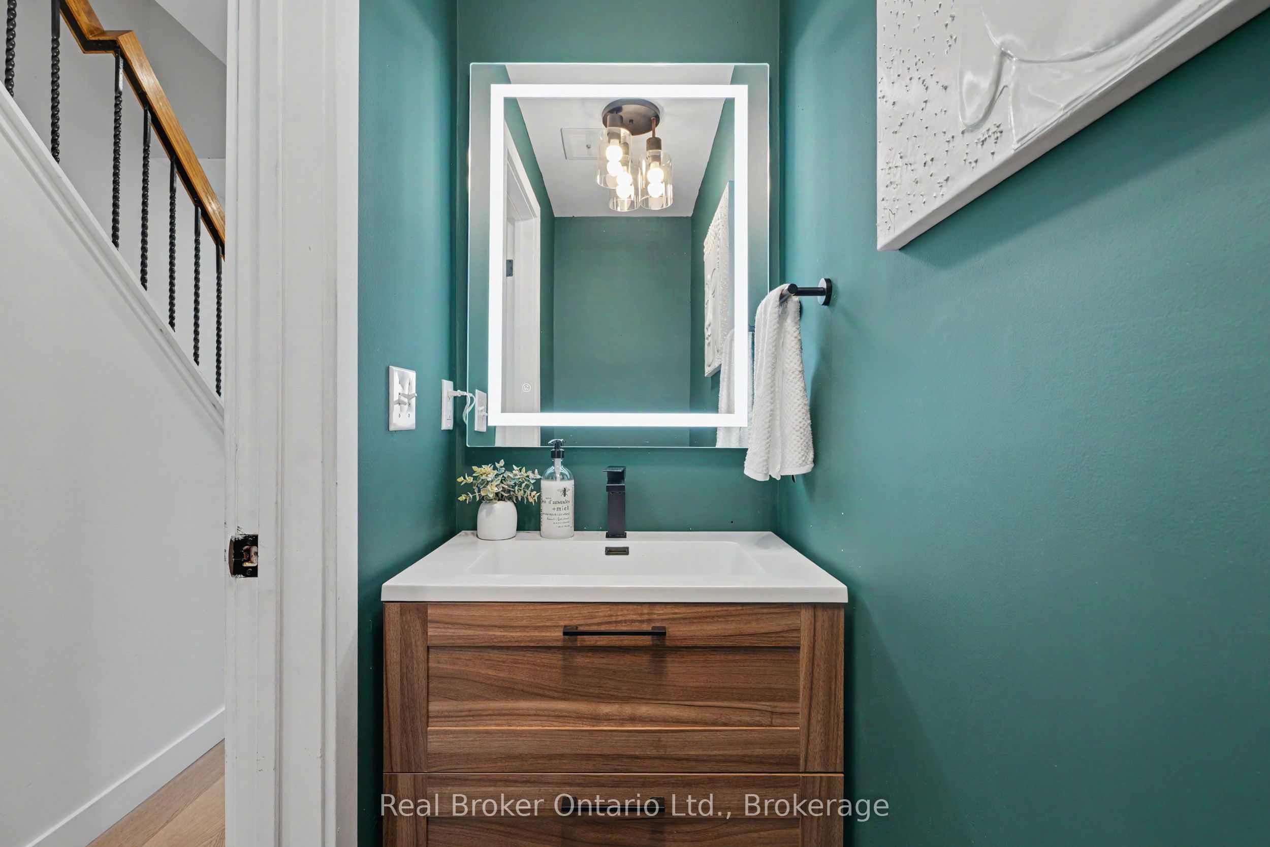 5475 Lakeshore Unit Road 54 Property Photo 10