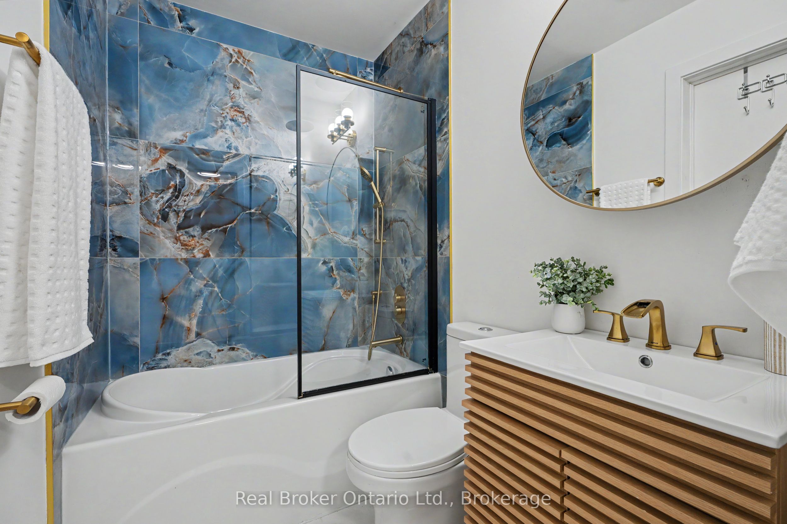 5475 Lakeshore Unit Road 54 Property Photo 21