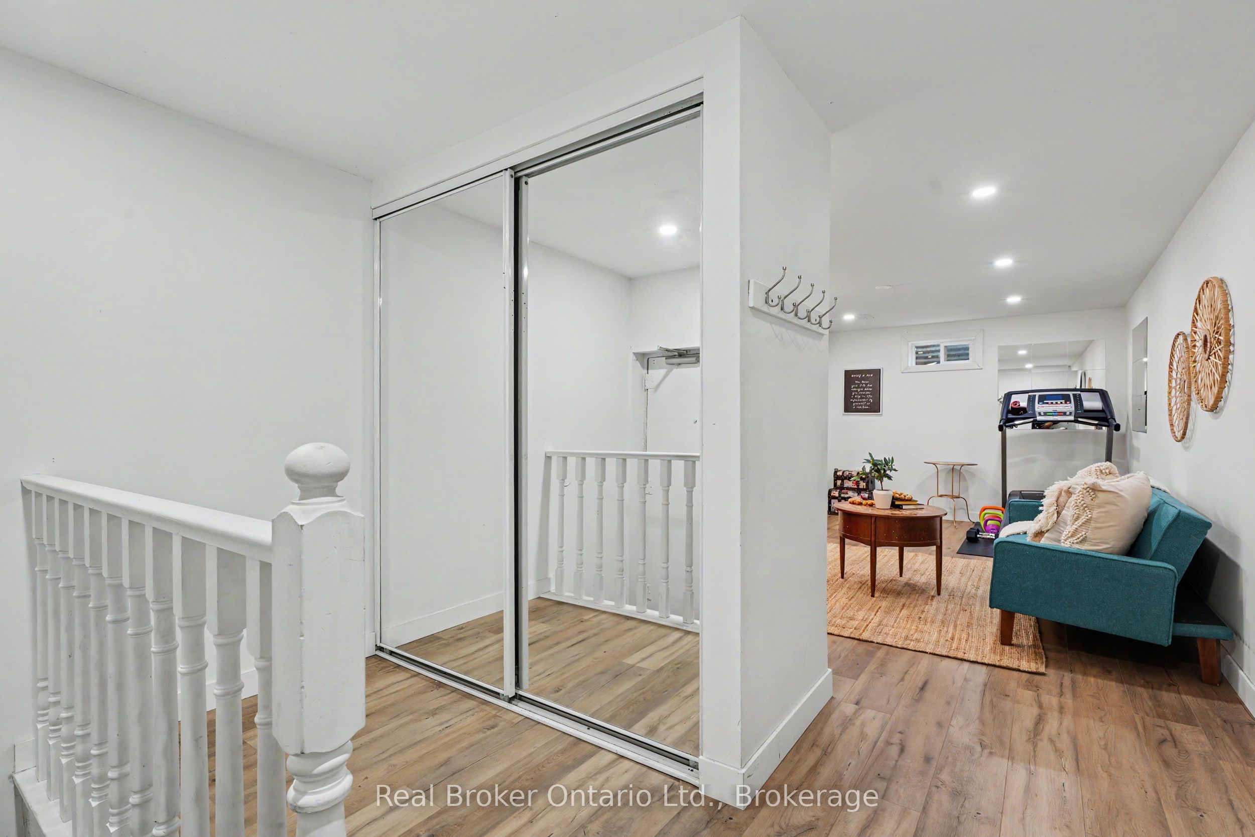 5475 Lakeshore Unit Road 54 Property Photo 28