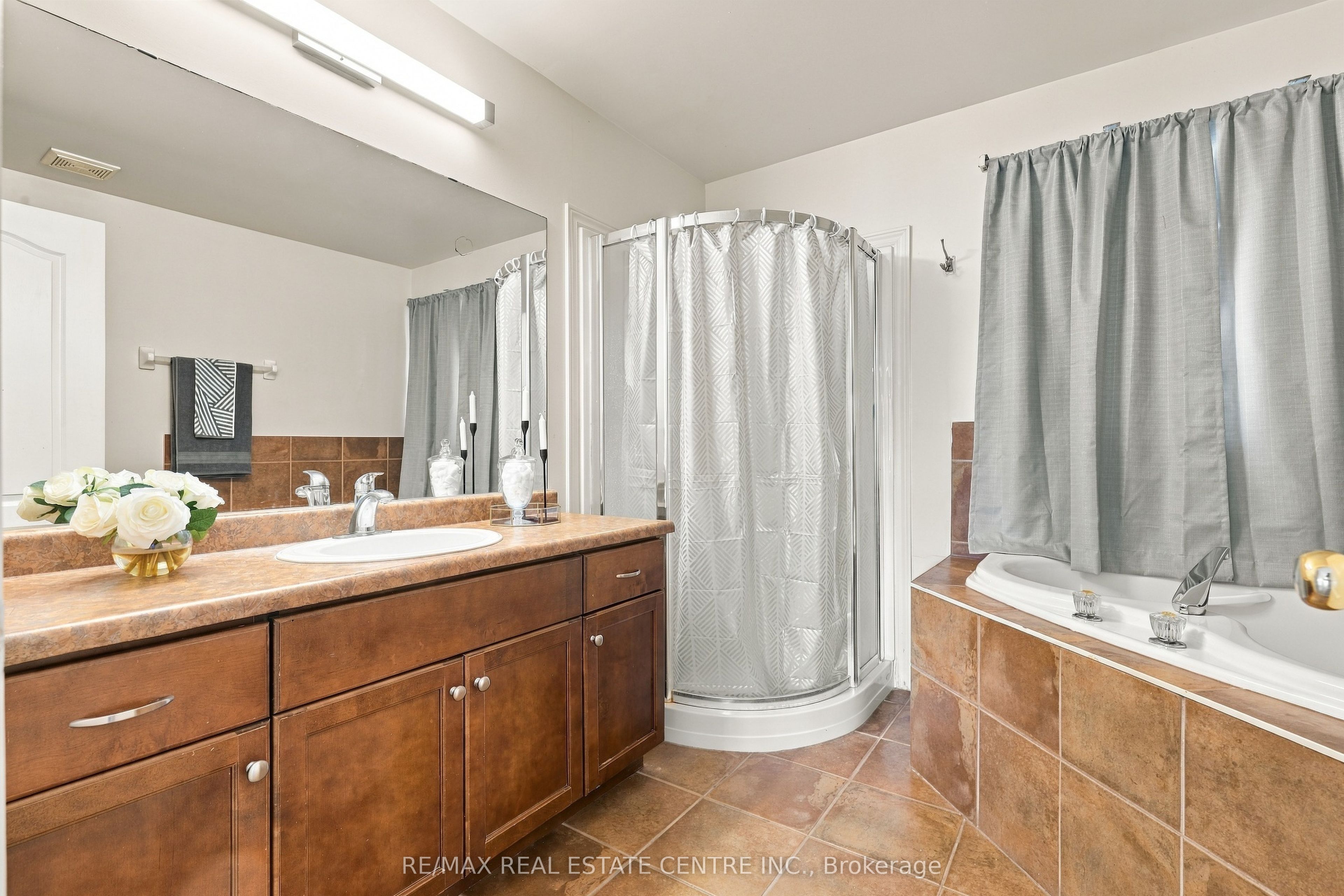 34 Mcmaster Road Property Photo 22