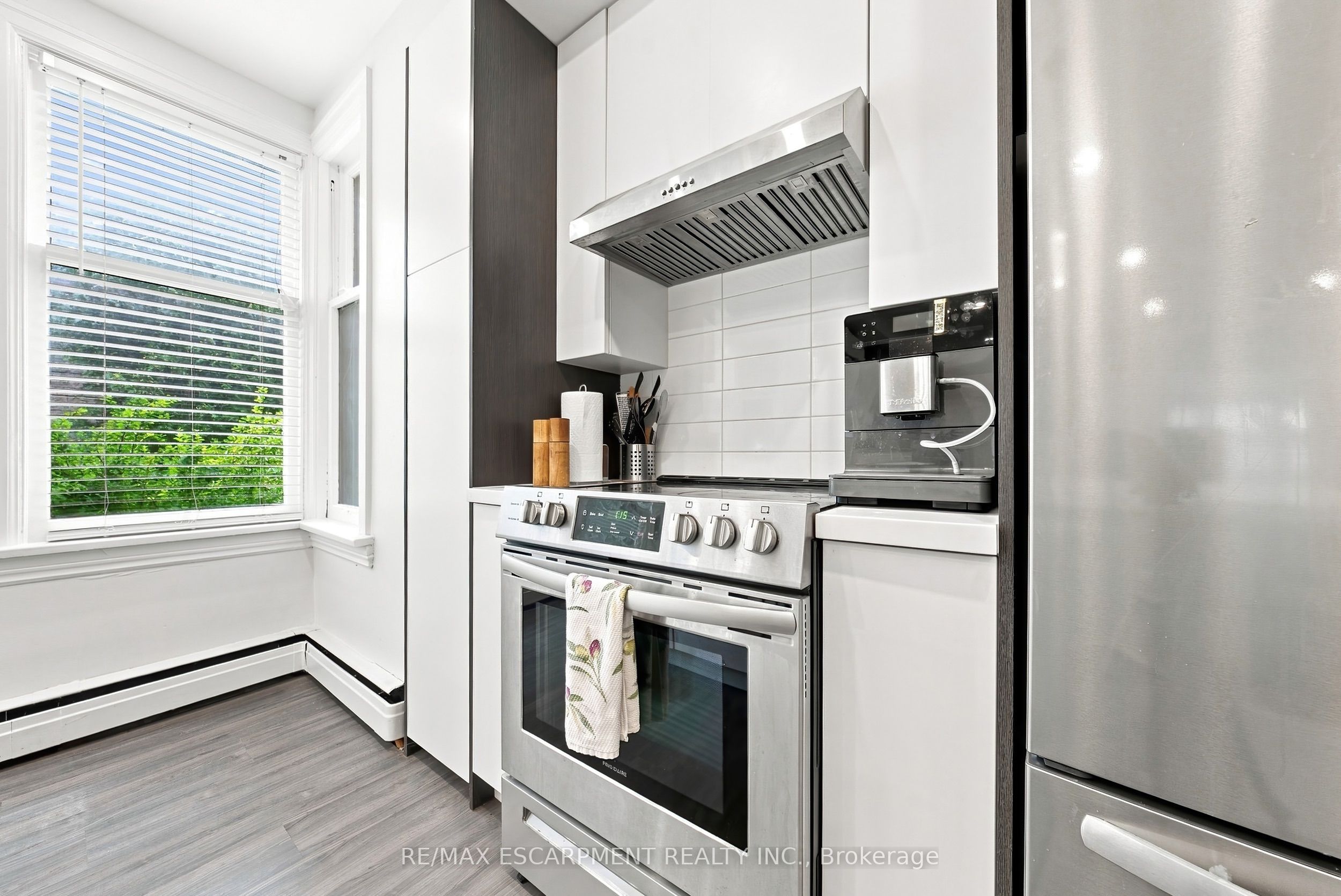 2177 Lakeshore Road Property Photo 10