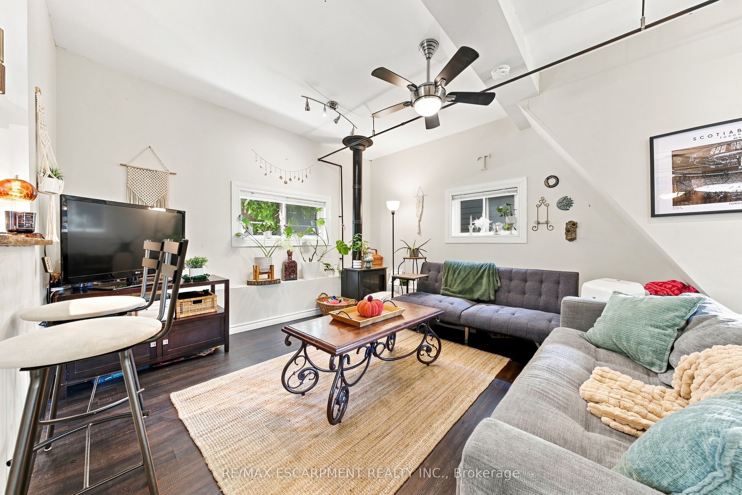 2177 Lakeshore Road Property Photo 17