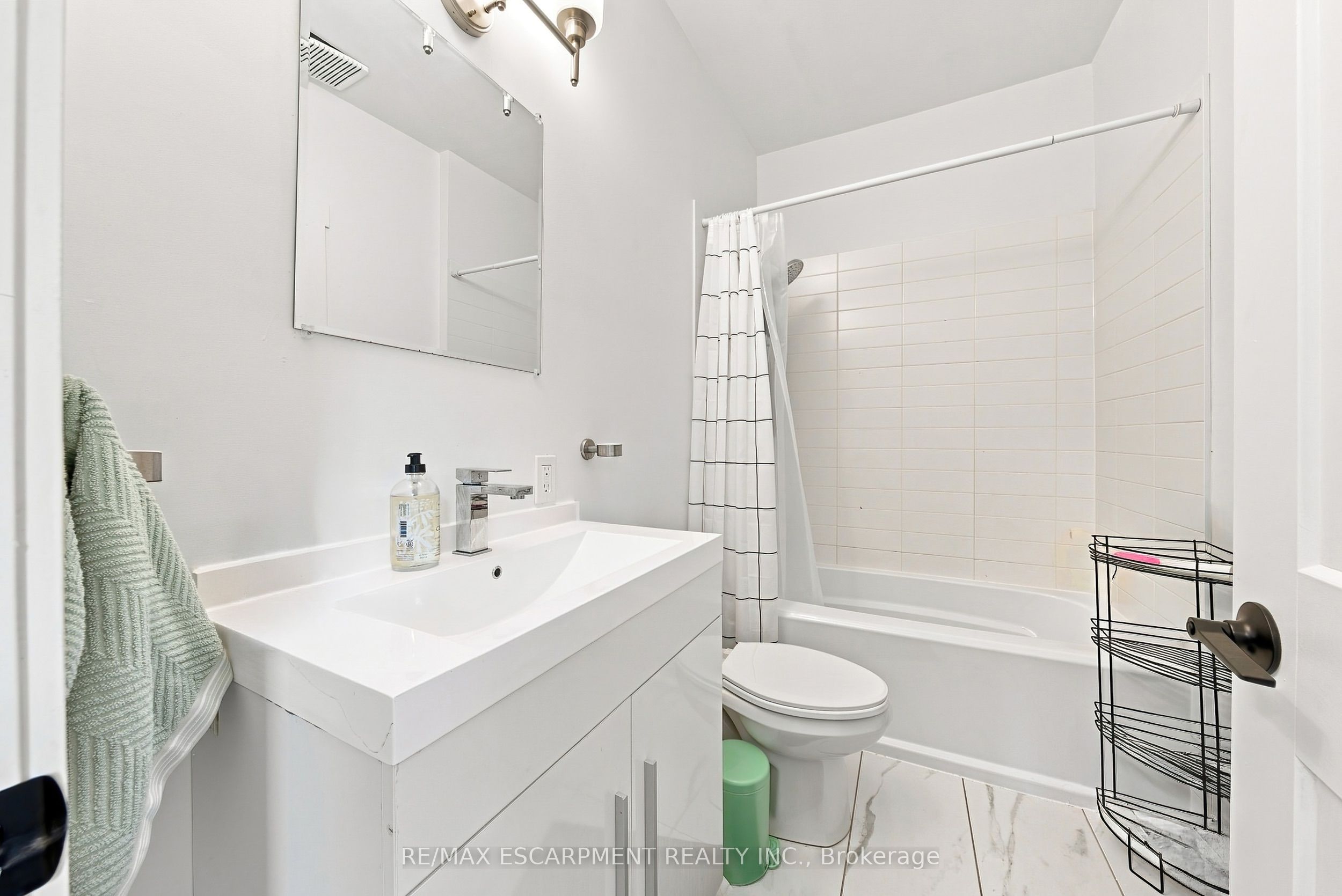 2177 Lakeshore Road Property Photo 34