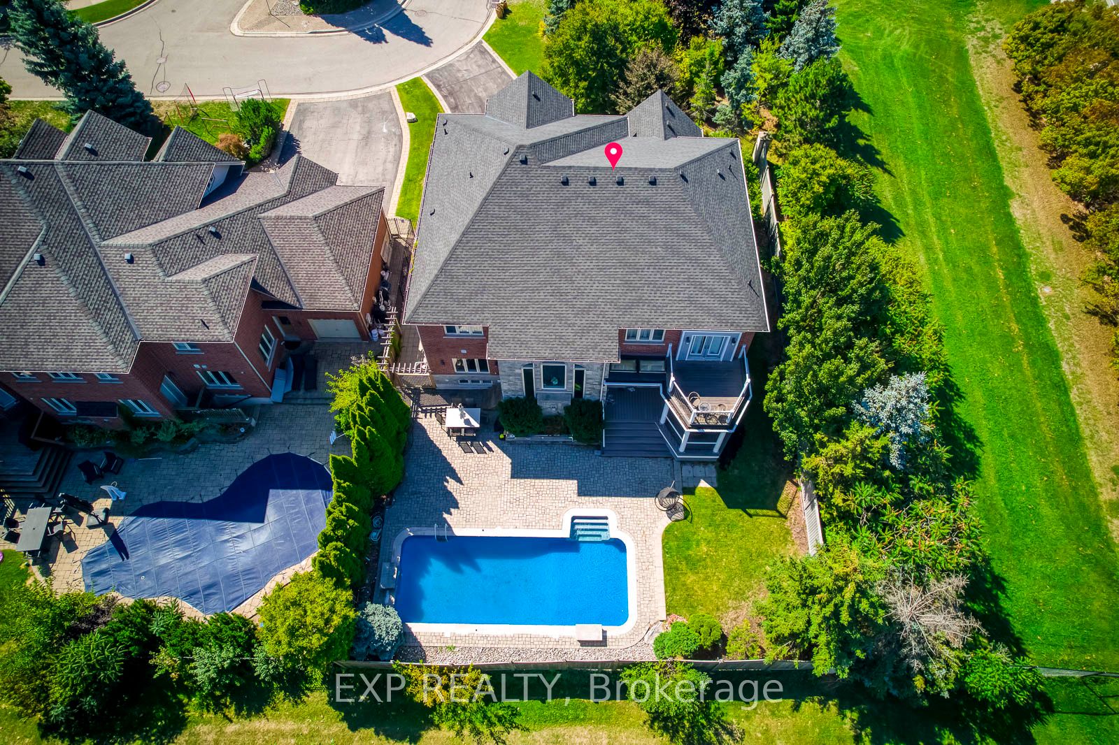 530 Golfview Court Property Photo 4