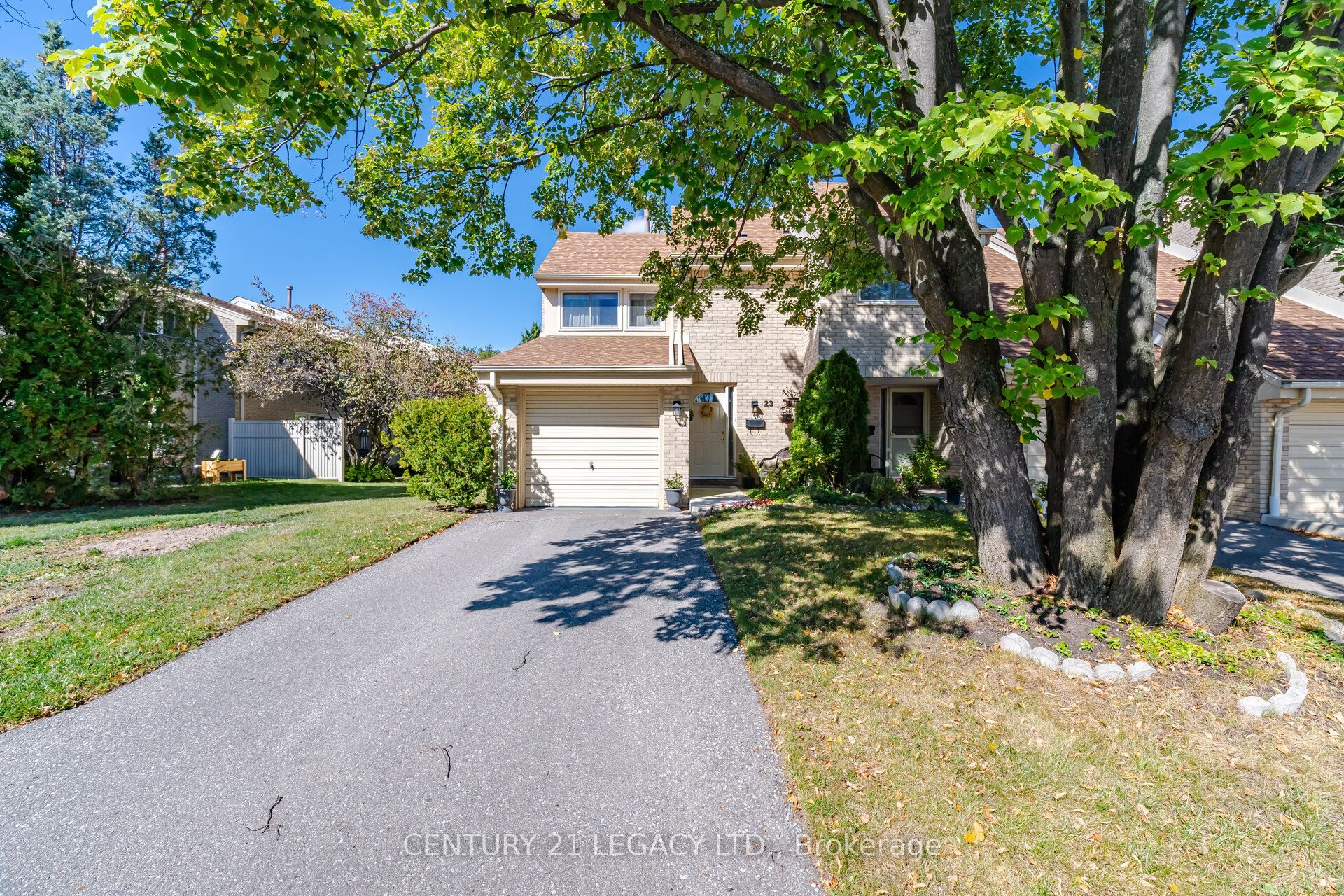 4171 Glen Erin Drive 23 Property Photo 2