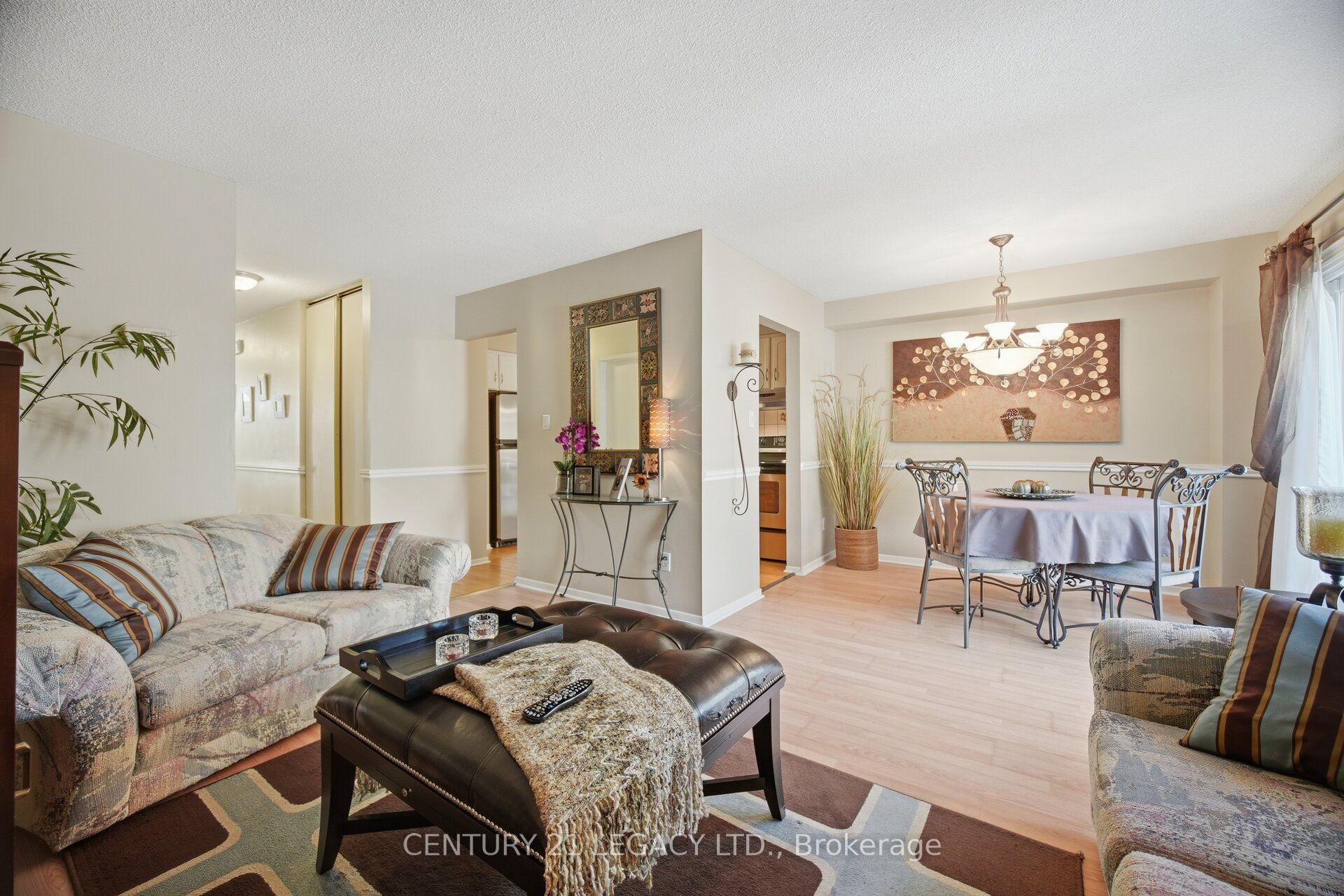 4171 Glen Erin Drive 23 Property Photo 6