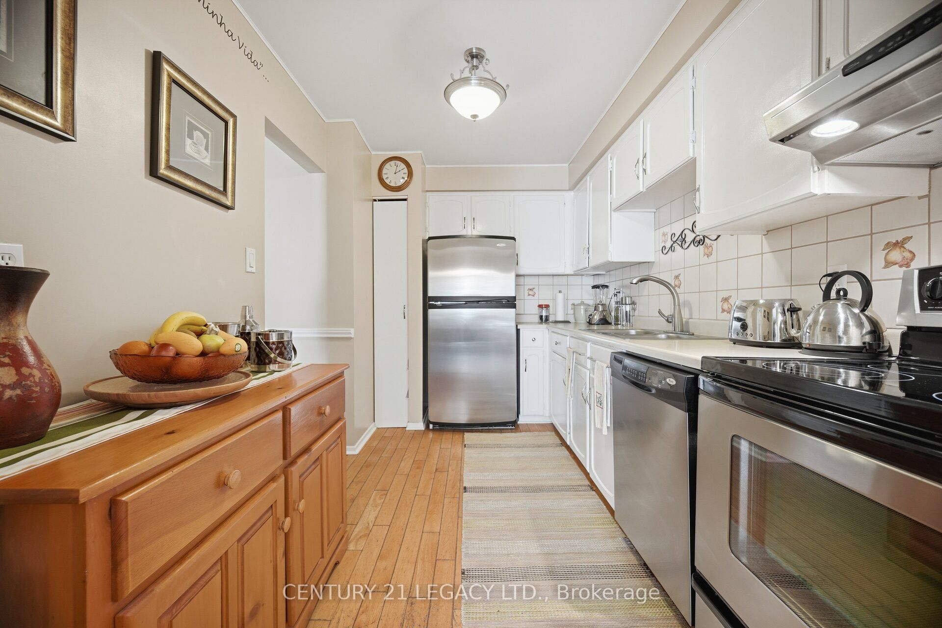 4171 Glen Erin Drive 23 Property Photo 13