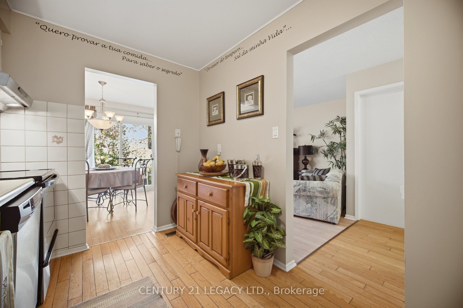4171 Glen Erin Drive 23 Property Photo 16
