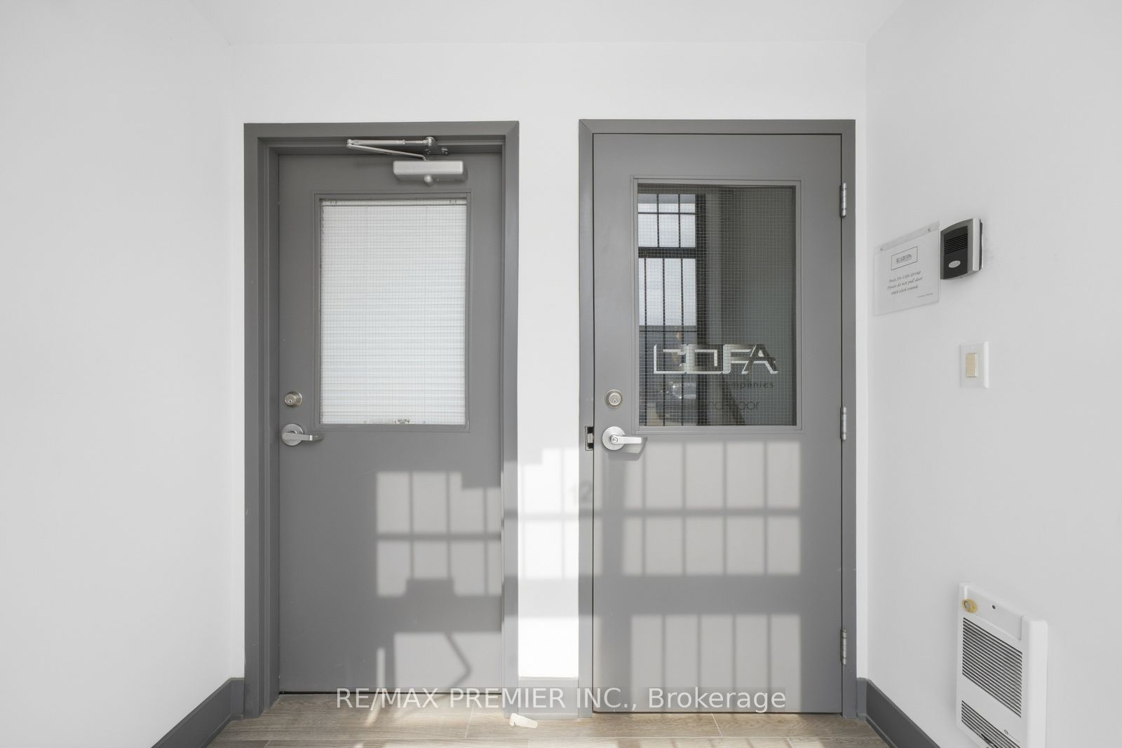 13 Kenview Boulevard 12 (lower) Property Photo 3