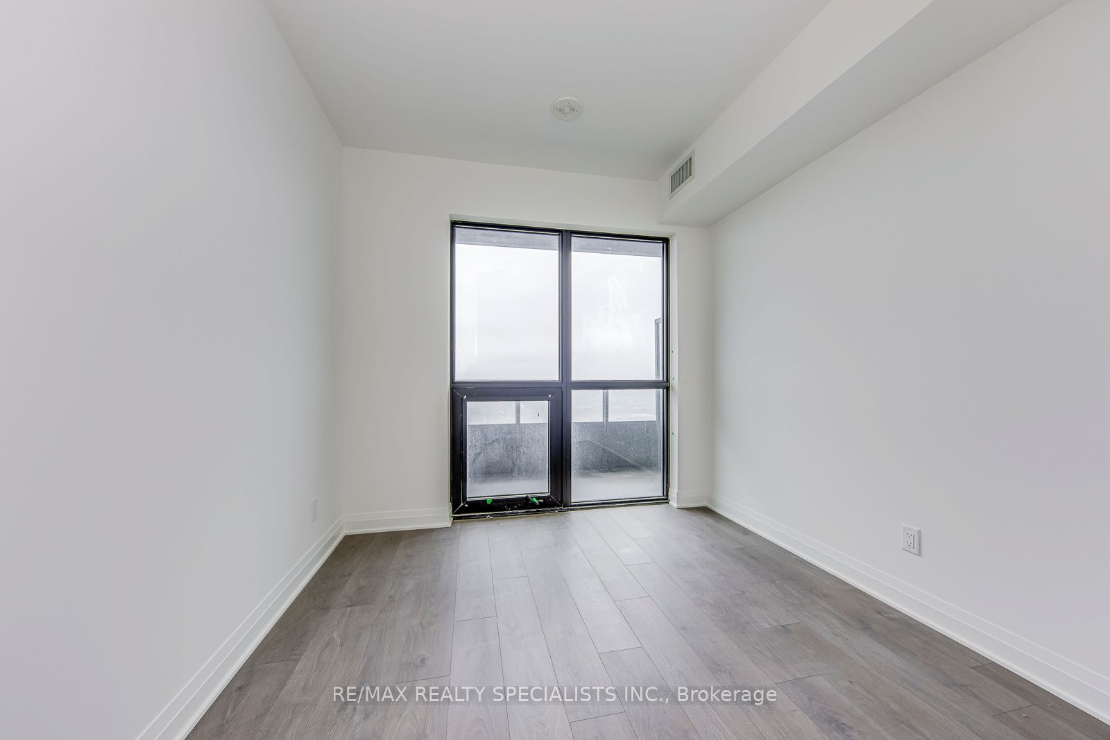 4015 The Exchange 4102 Property Photo 23