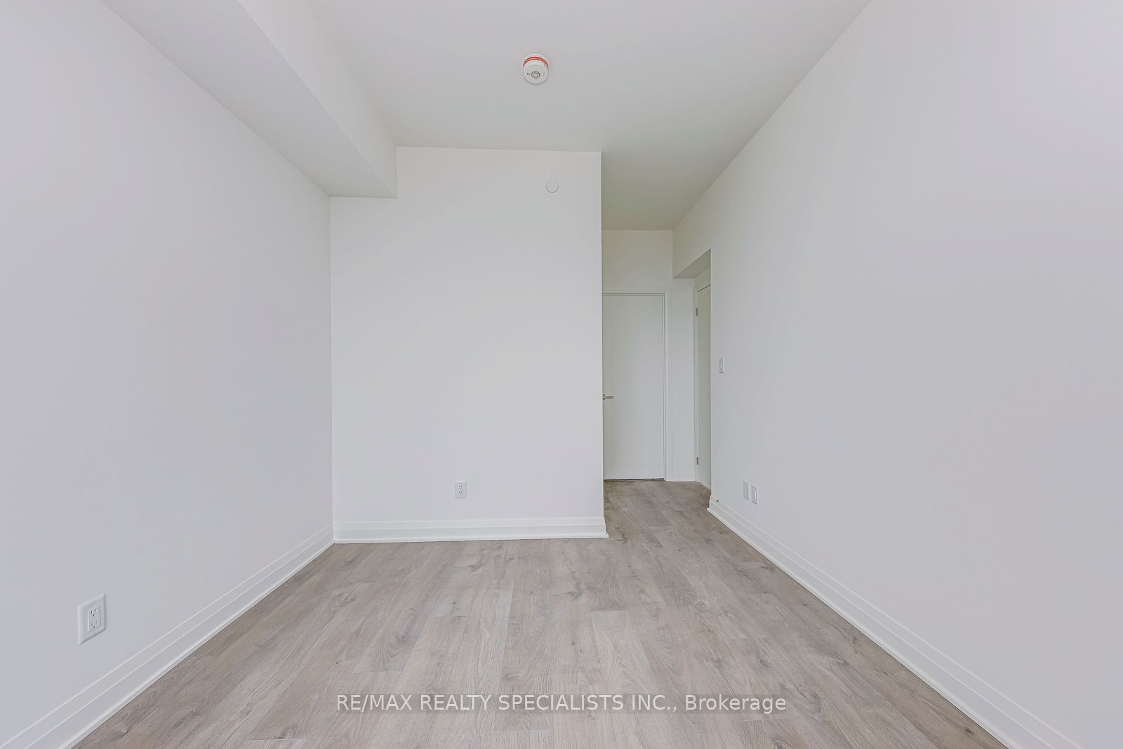 4015 The Exchange 4102 Property Photo 25