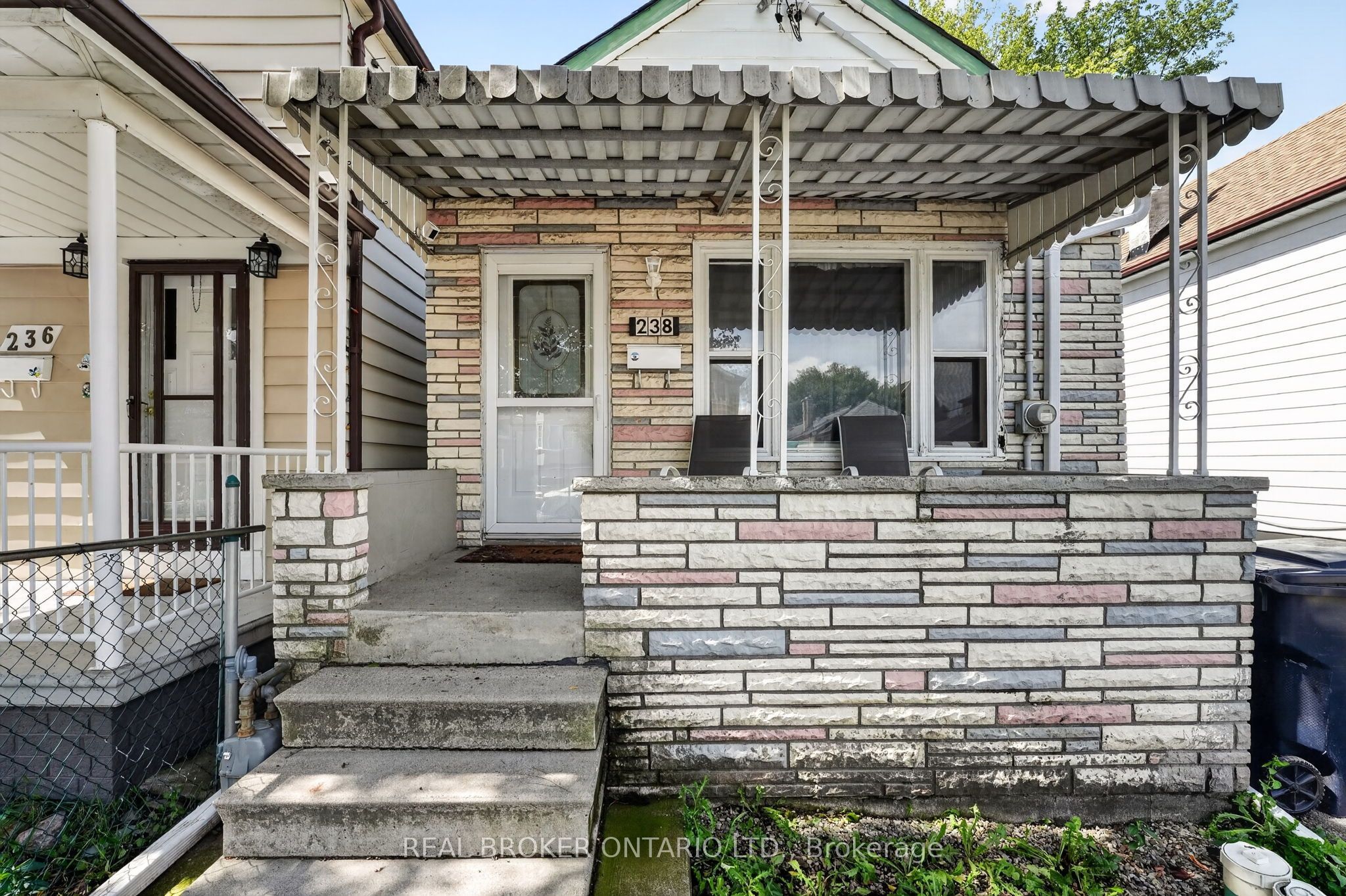 238 Chambers Avenue Property Photo 8
