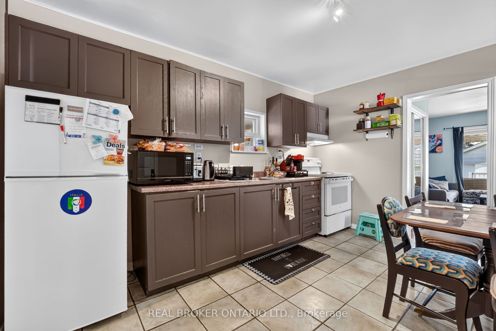 238 Chambers Avenue Property Photo 18