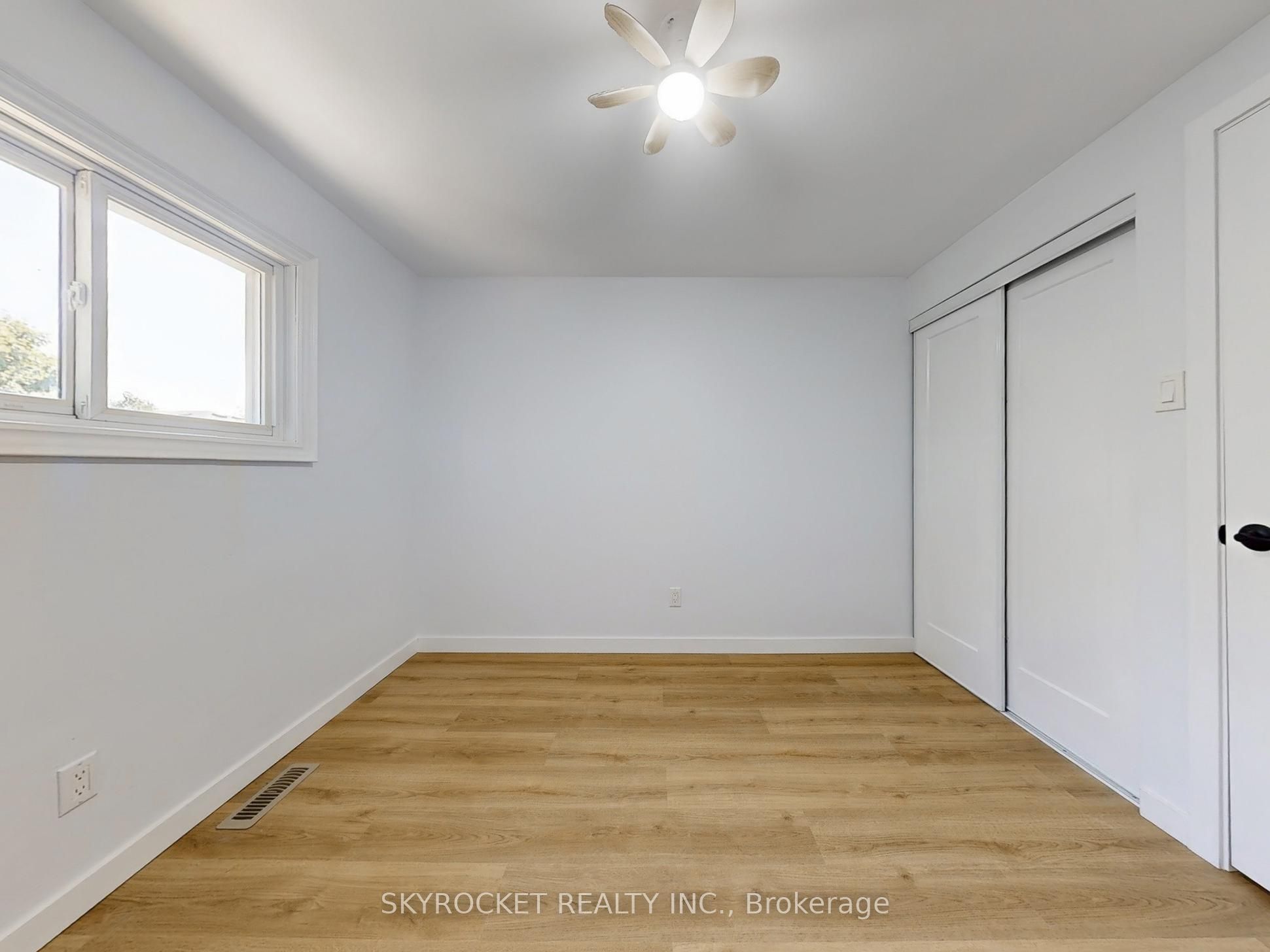 125 Bythia Street Property Photo 19