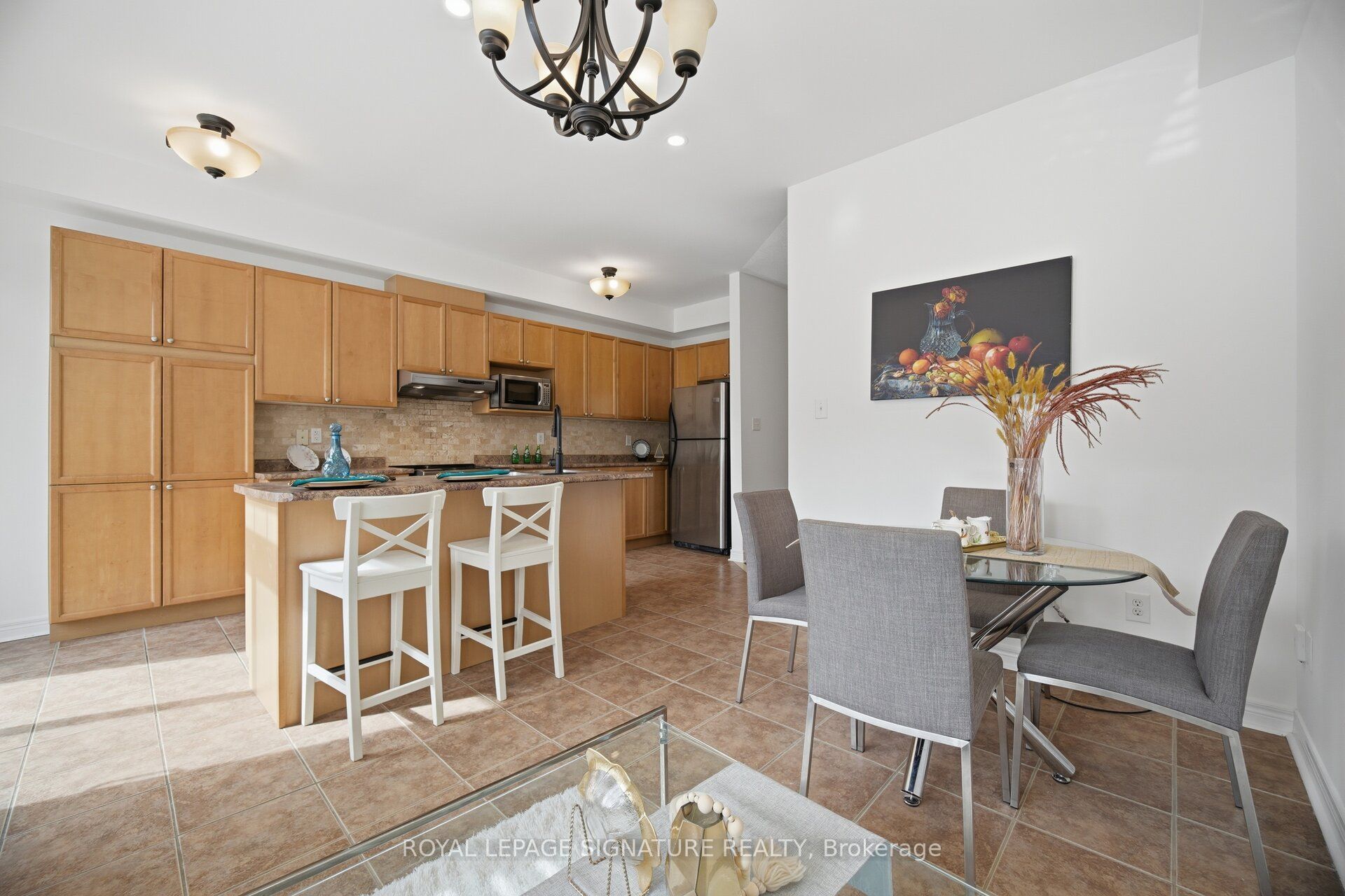 3250 Sunlight Street Property Photo 14