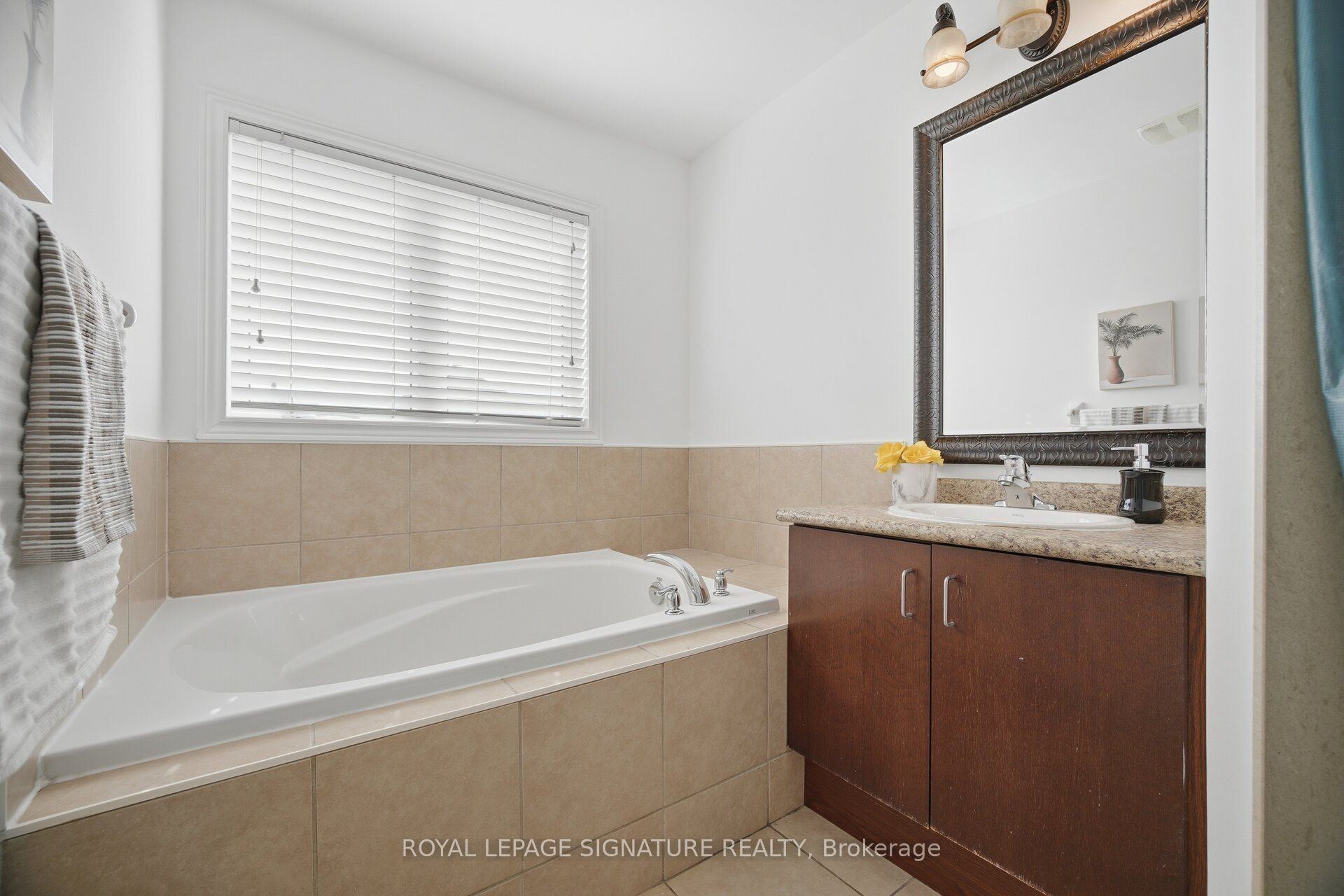 3250 Sunlight Street Property Photo 21