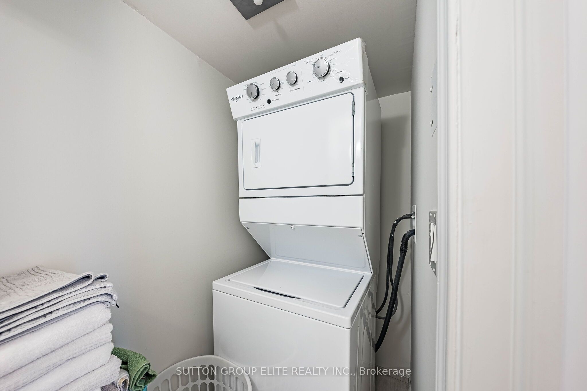 19 Applewood Lane 245 Property Photo 28