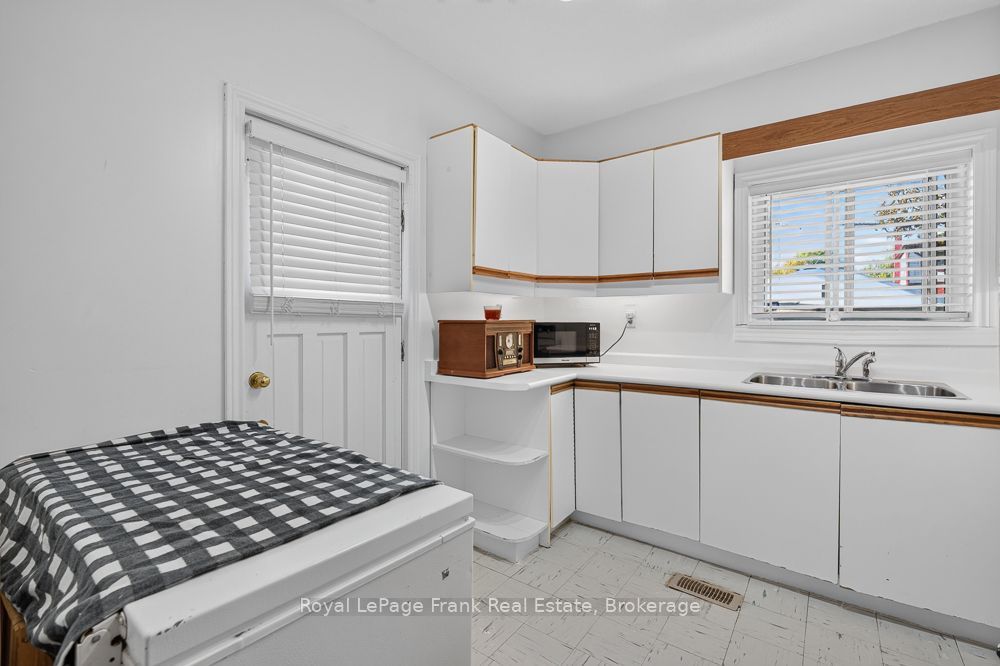 72 Twenty Second Street Property Photo 12