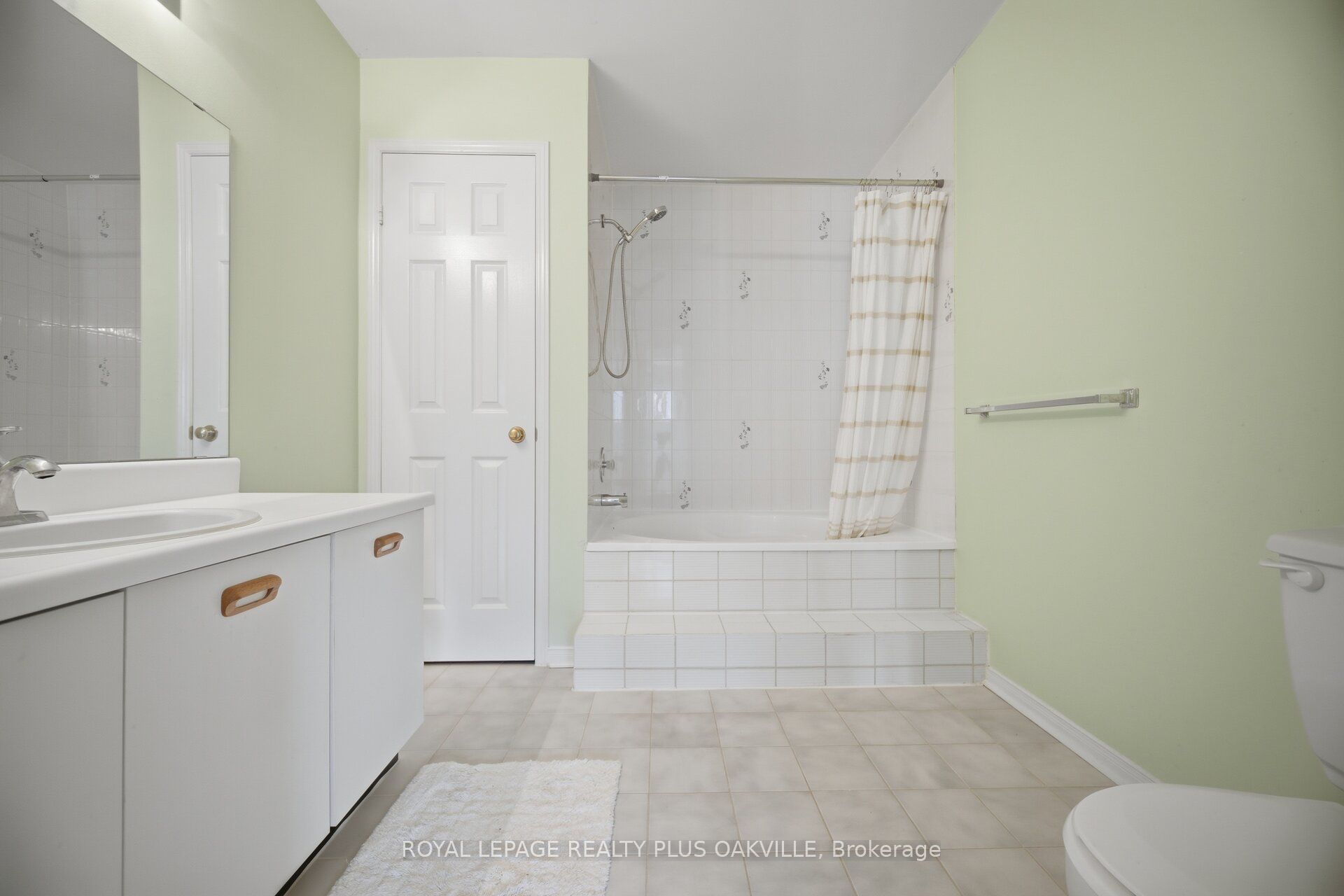341 Nahani Way Property Photo 33