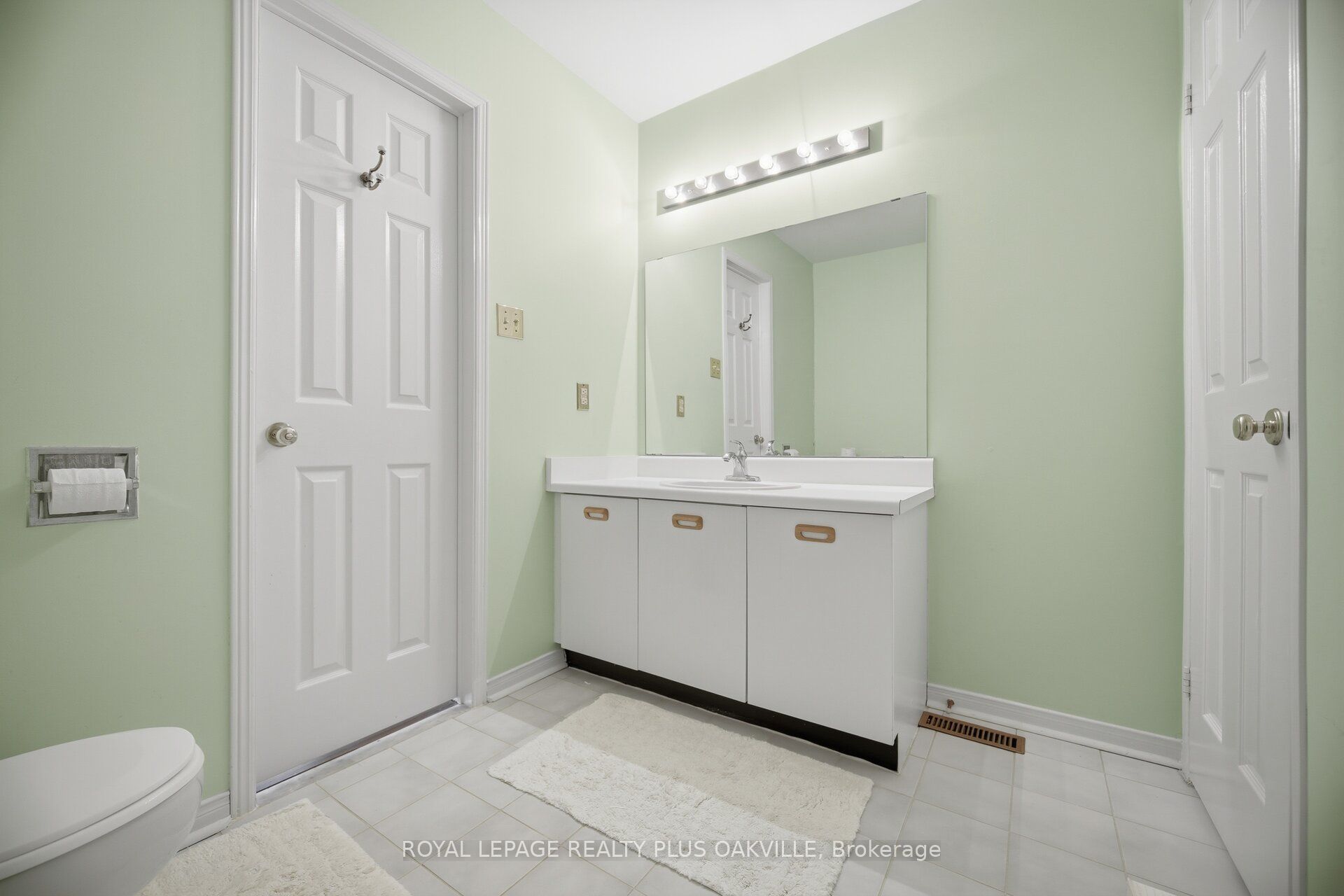 341 Nahani Way Property Photo 34
