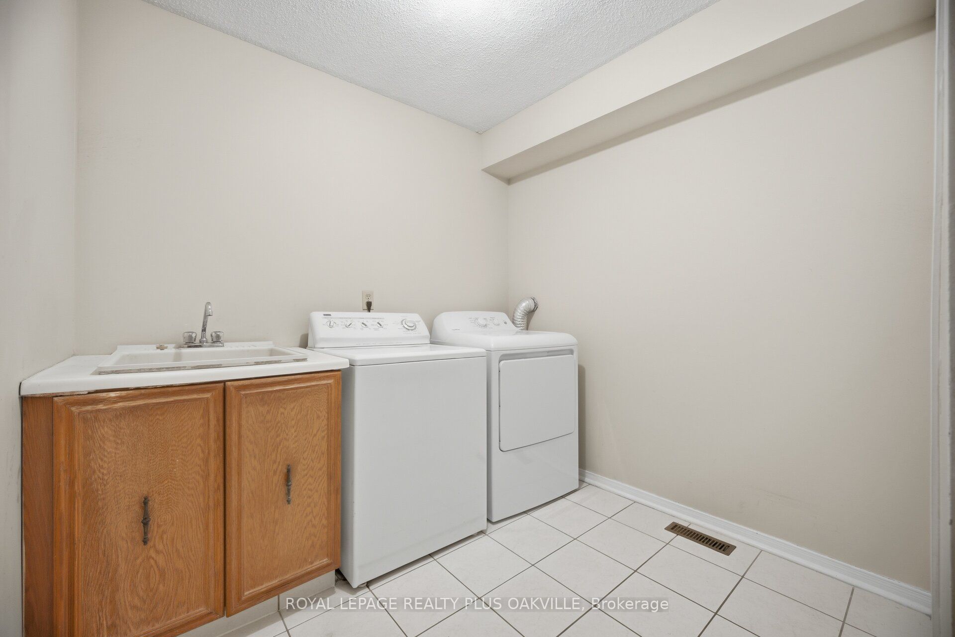 341 Nahani Way Property Photo 43