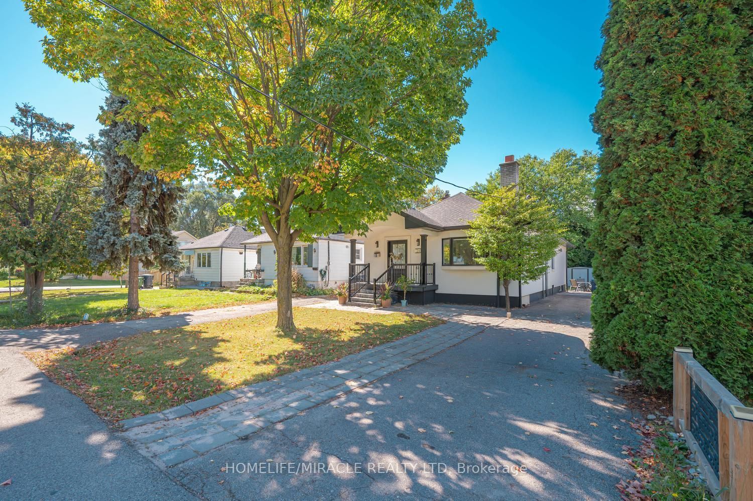 24 Acorn Avenue Property Photo 3