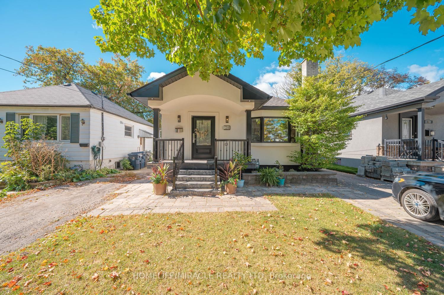 24 Acorn Avenue Property Photo 5