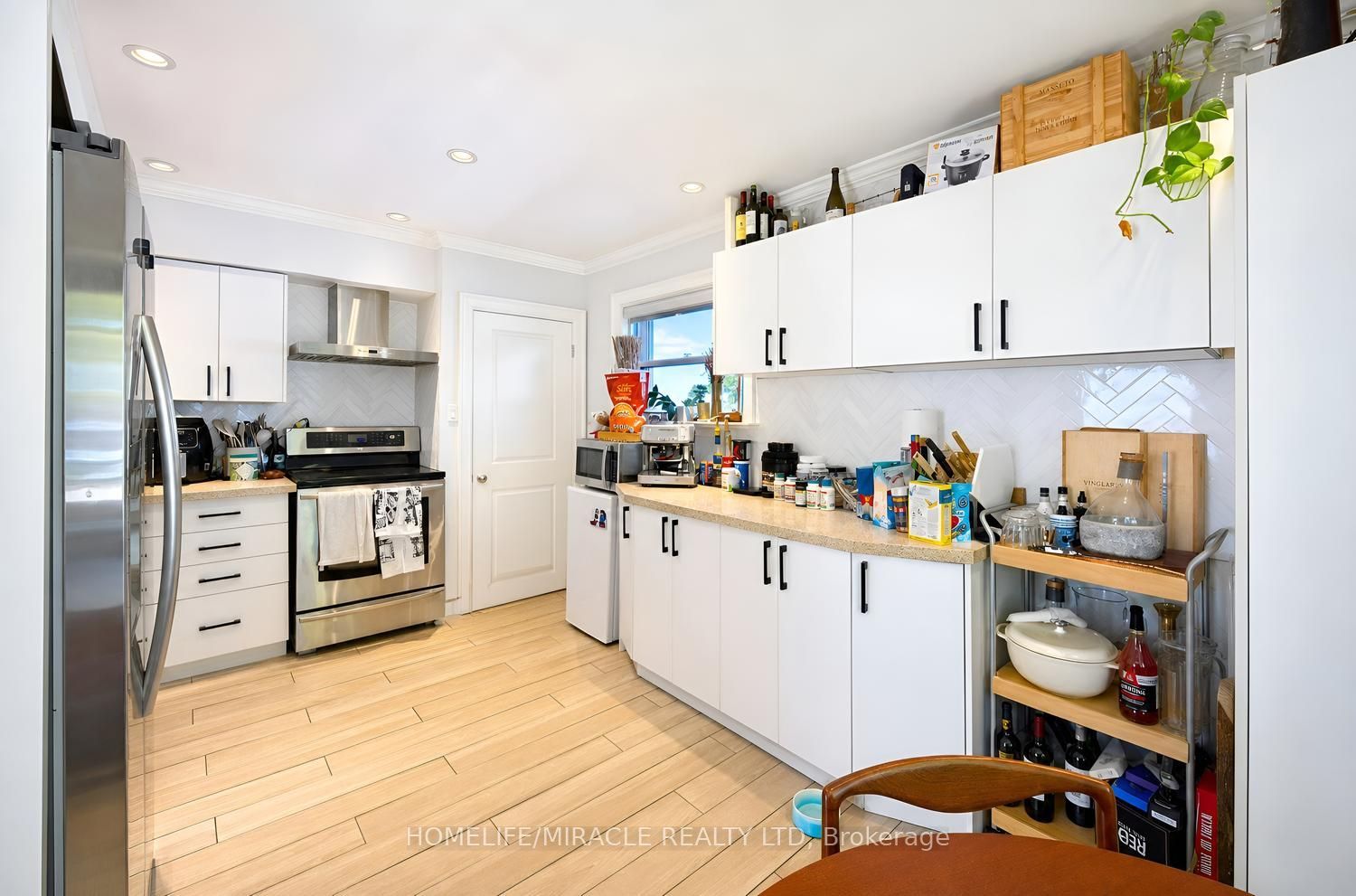 24 Acorn Avenue Property Photo 11