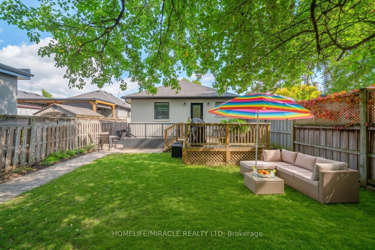 24 Acorn Avenue Property Photo 44