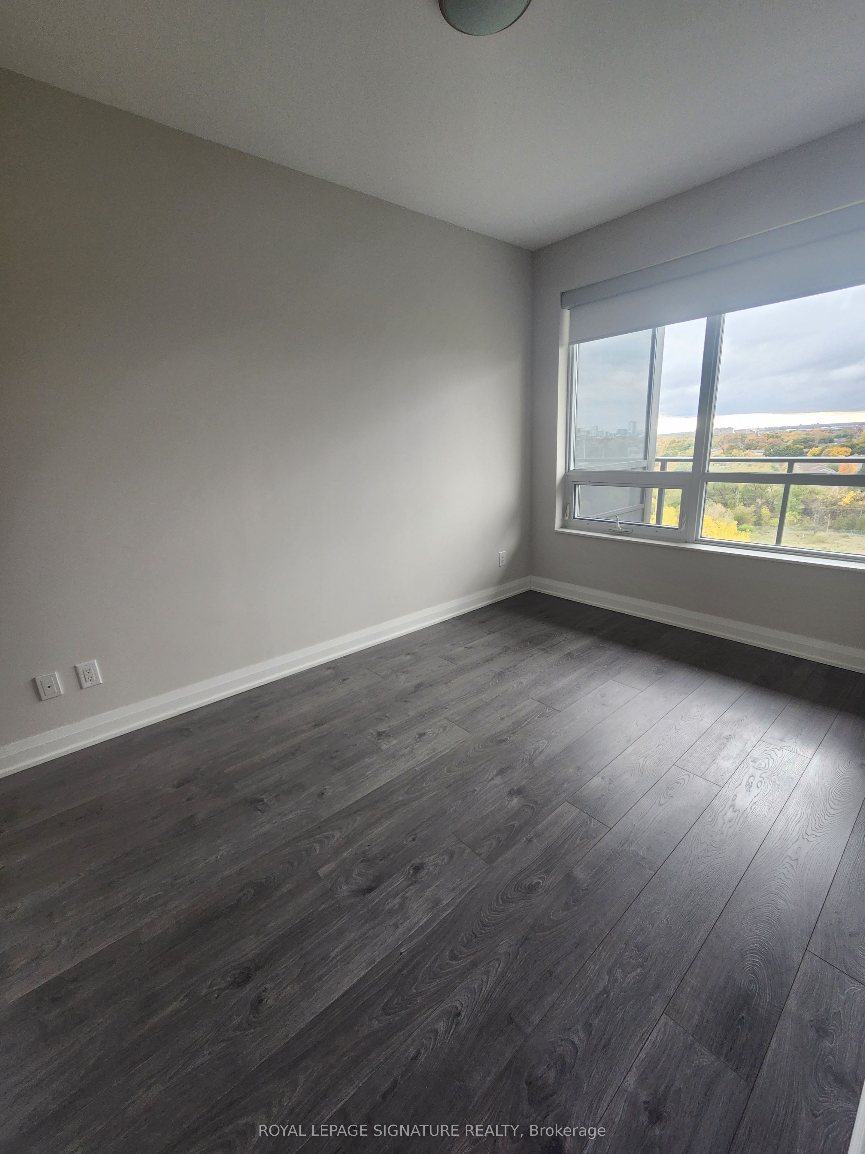36 Park Lawn Road 1104 Property Photo 5