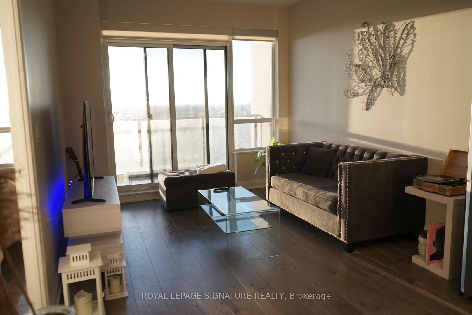 36 Park Lawn Road 1104 Property Photo 10