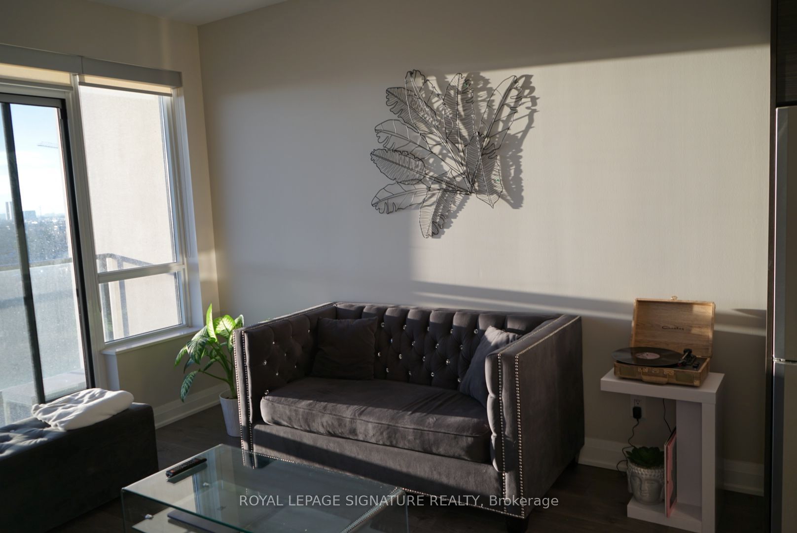36 Park Lawn Road 1104 Property Photo 13