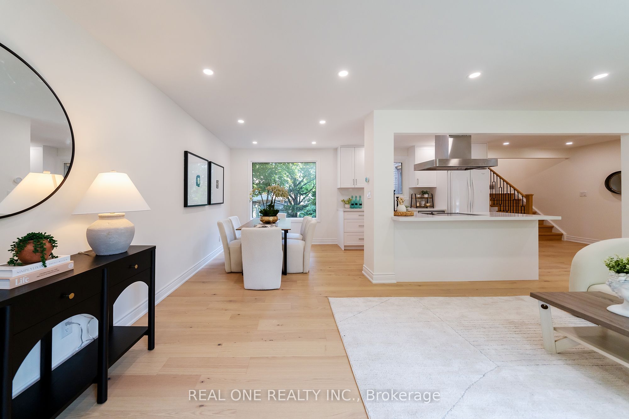 3148 Bentworth Drive Property Photo 15