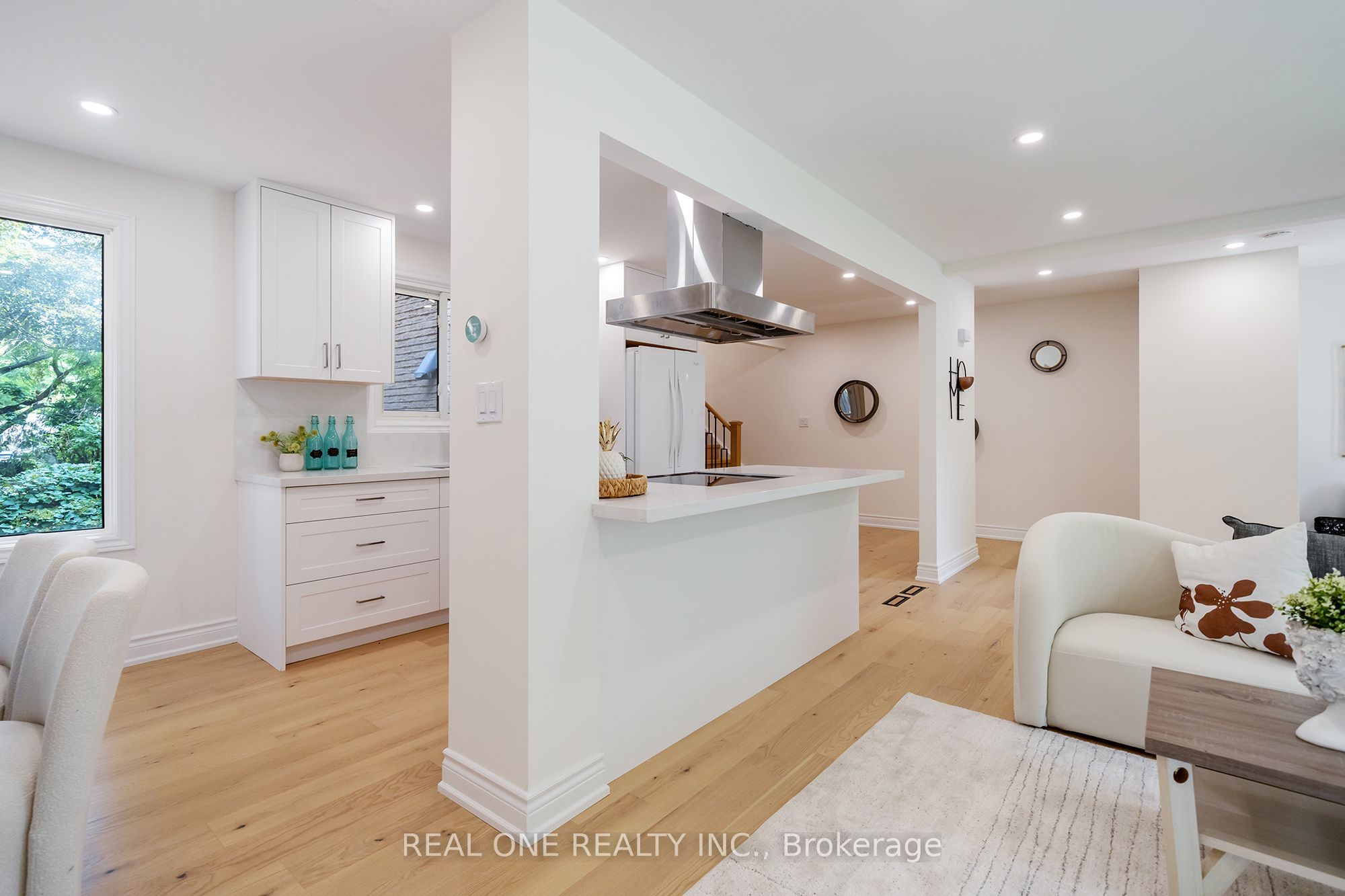 3148 Bentworth Drive Property Photo 17