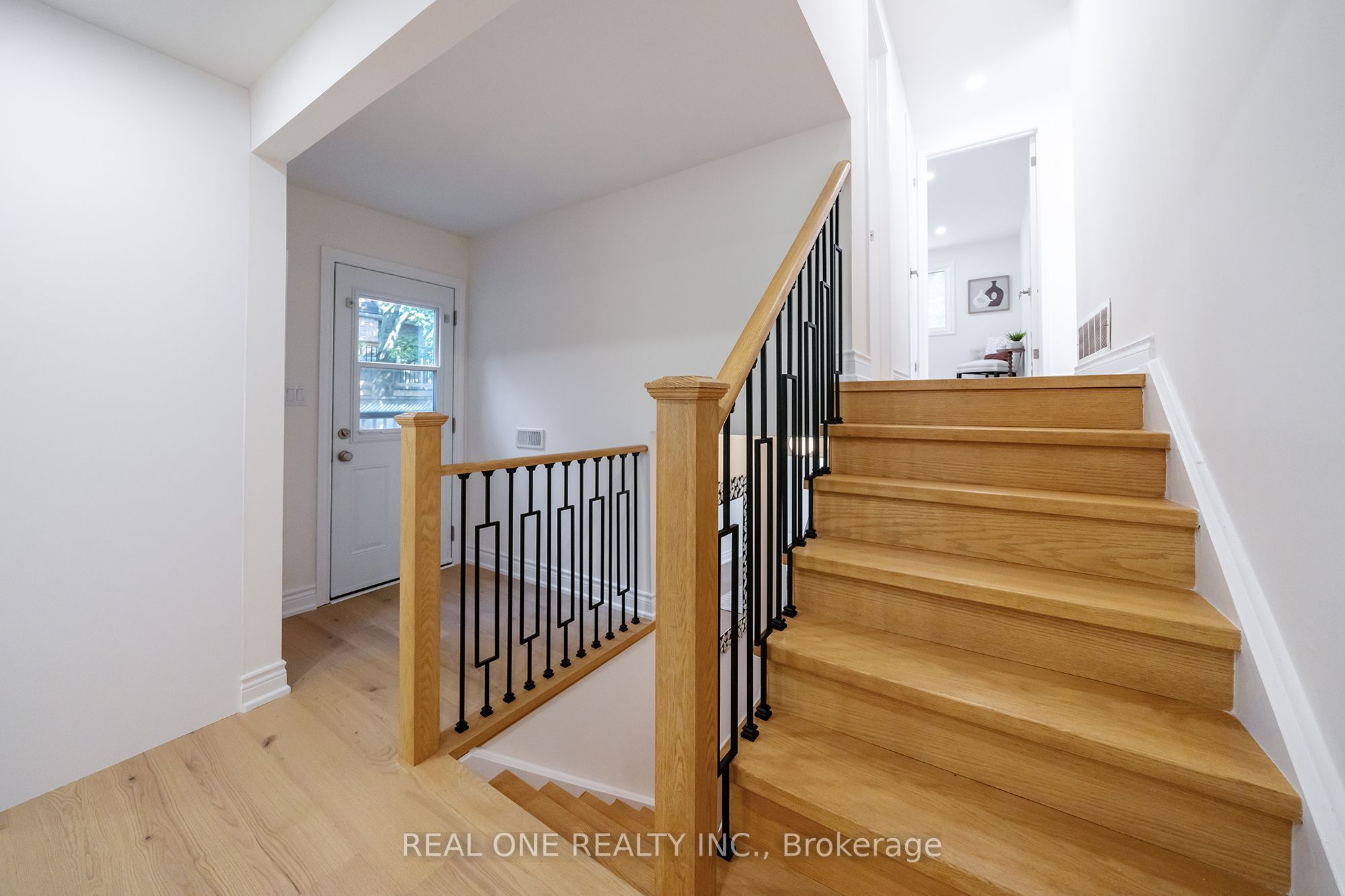 3148 Bentworth Drive Property Photo 21