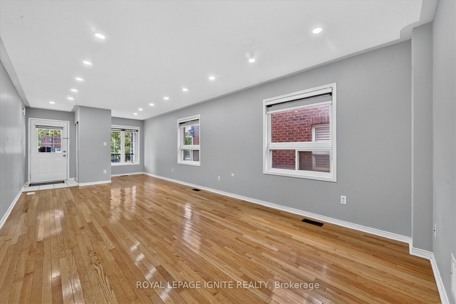 26 Roxton Crescent Property Photo 7