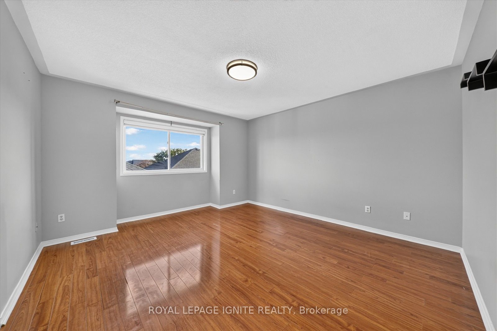 26 Roxton Crescent Property Photo 18