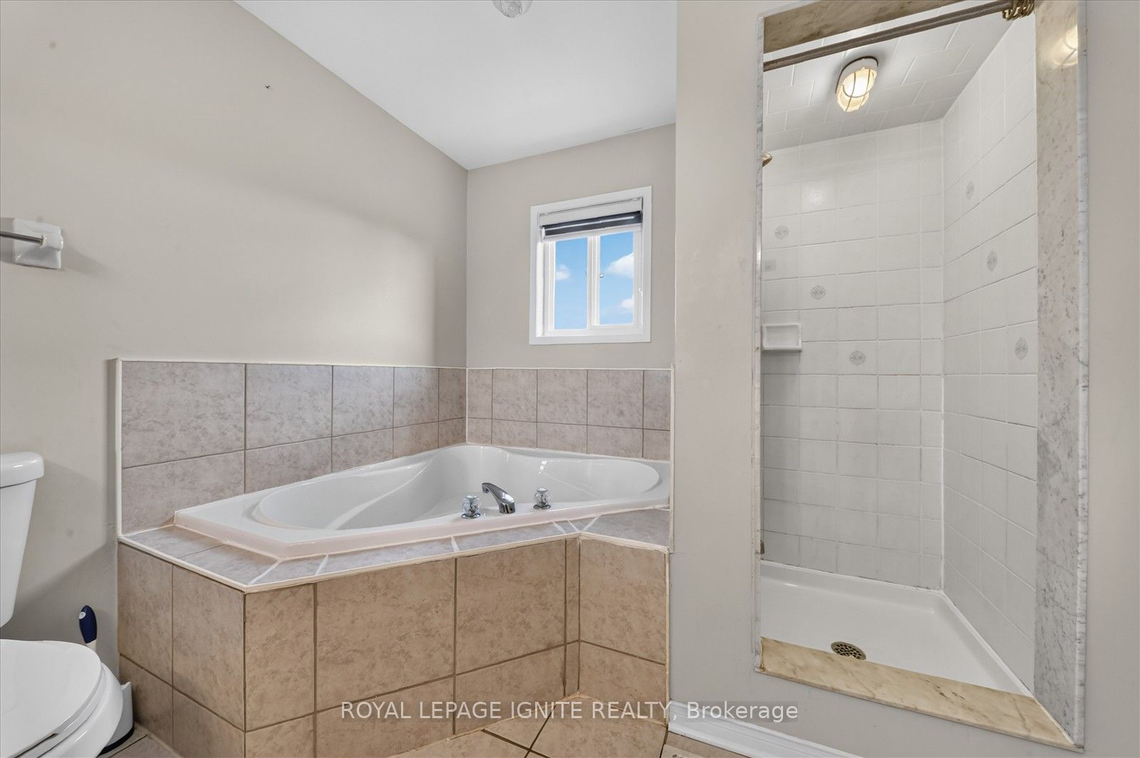 26 Roxton Crescent Property Photo 21