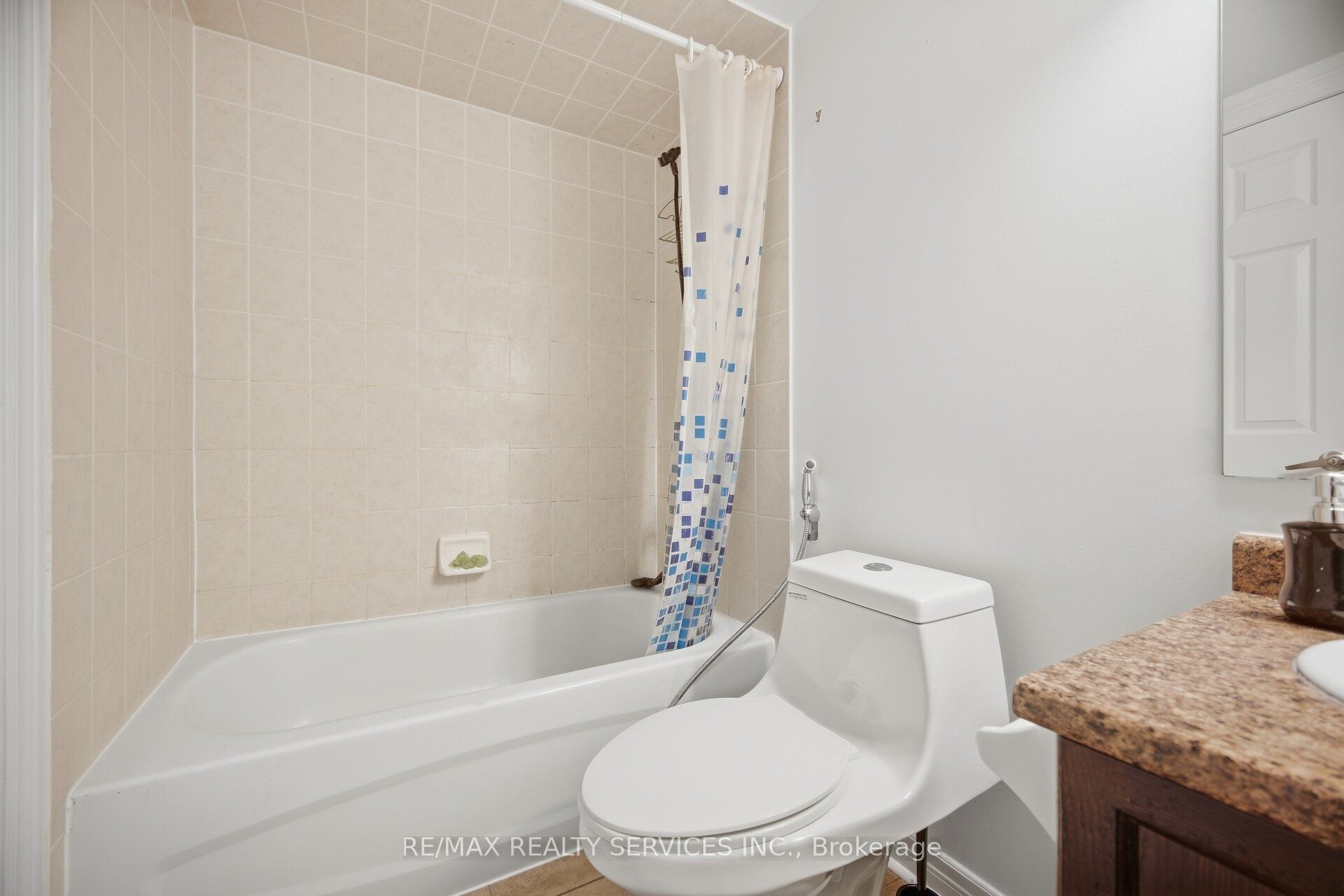 7 Cedar Lake Crescent 42 Property Photo 42