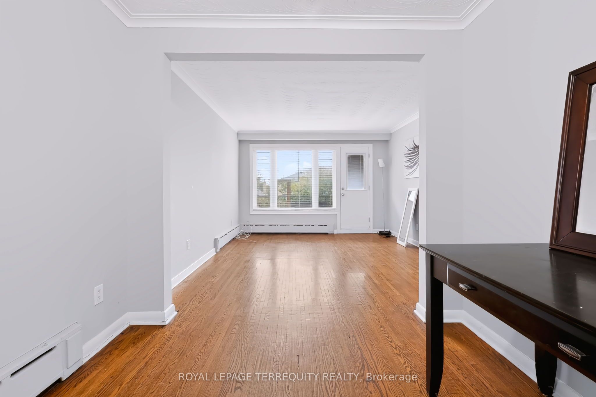 32 Dynevor Road Main Property Photo 5