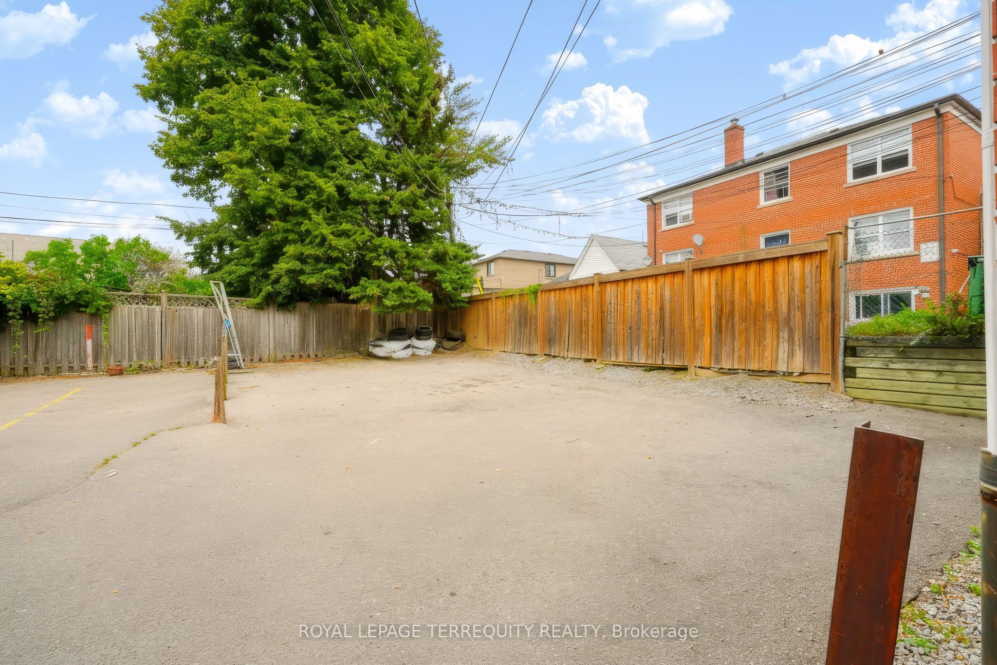 32 Dynevor Road Upper Property Photo 26