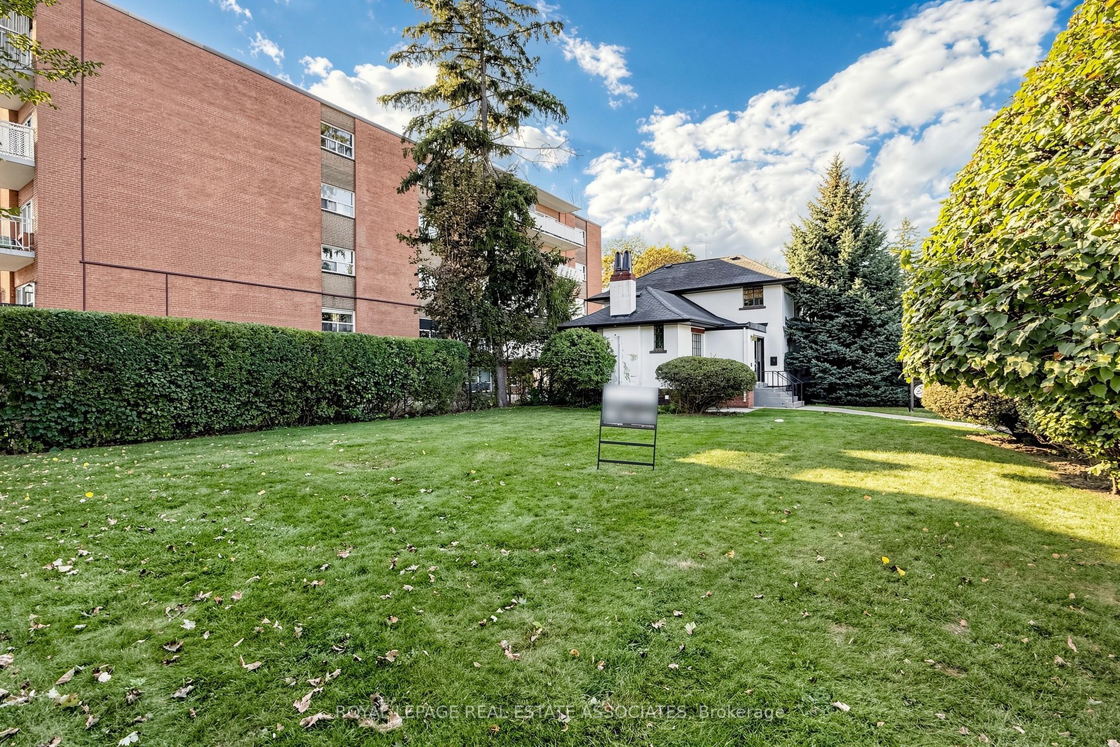 298 Lakeshore Road Property Photo 42
