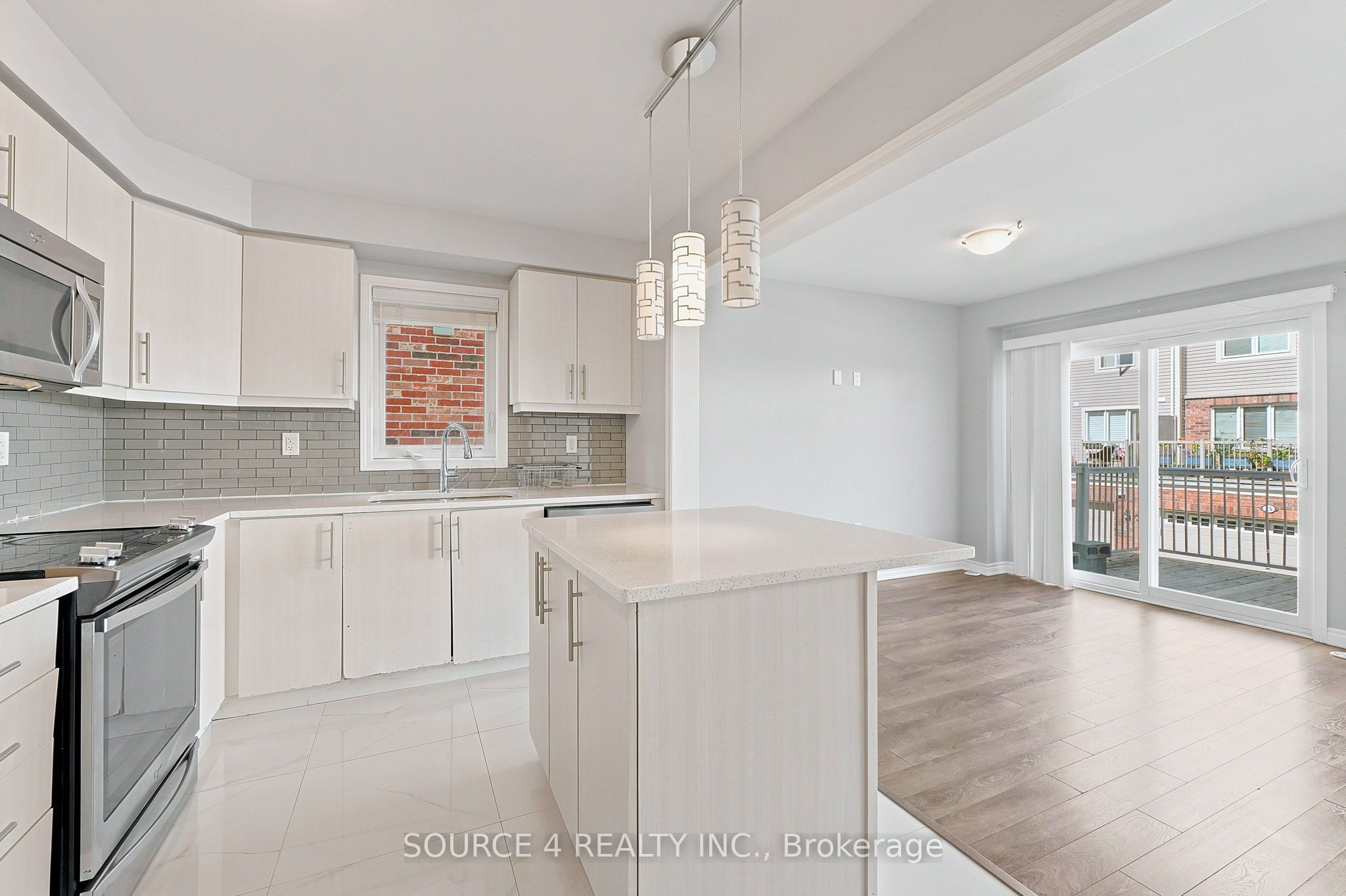 12 Tight Court Property Photo 18