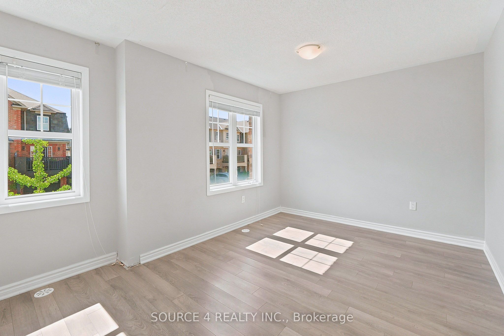 12 Tight Court Property Photo 25