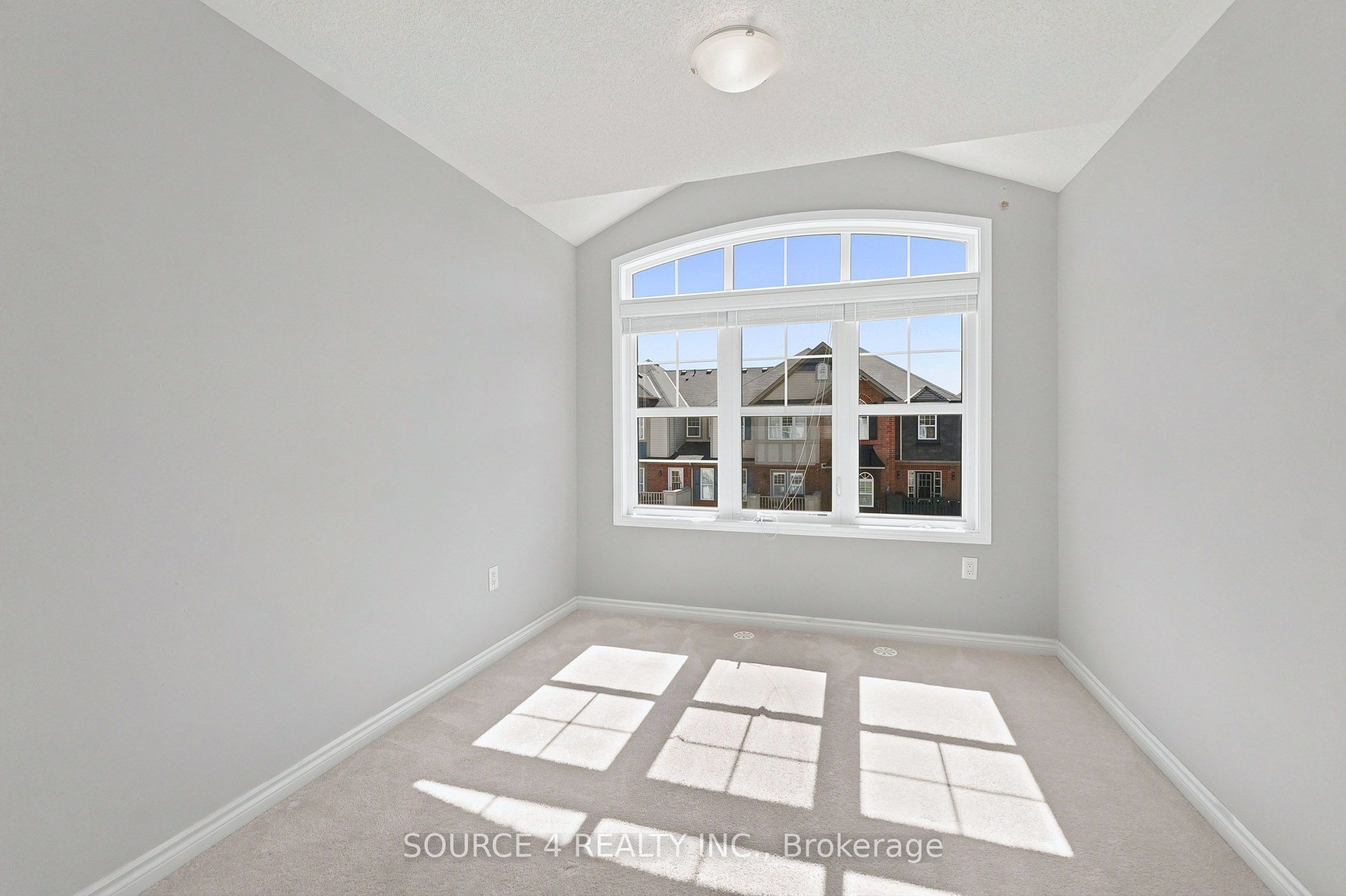 12 Tight Court Property Photo 31