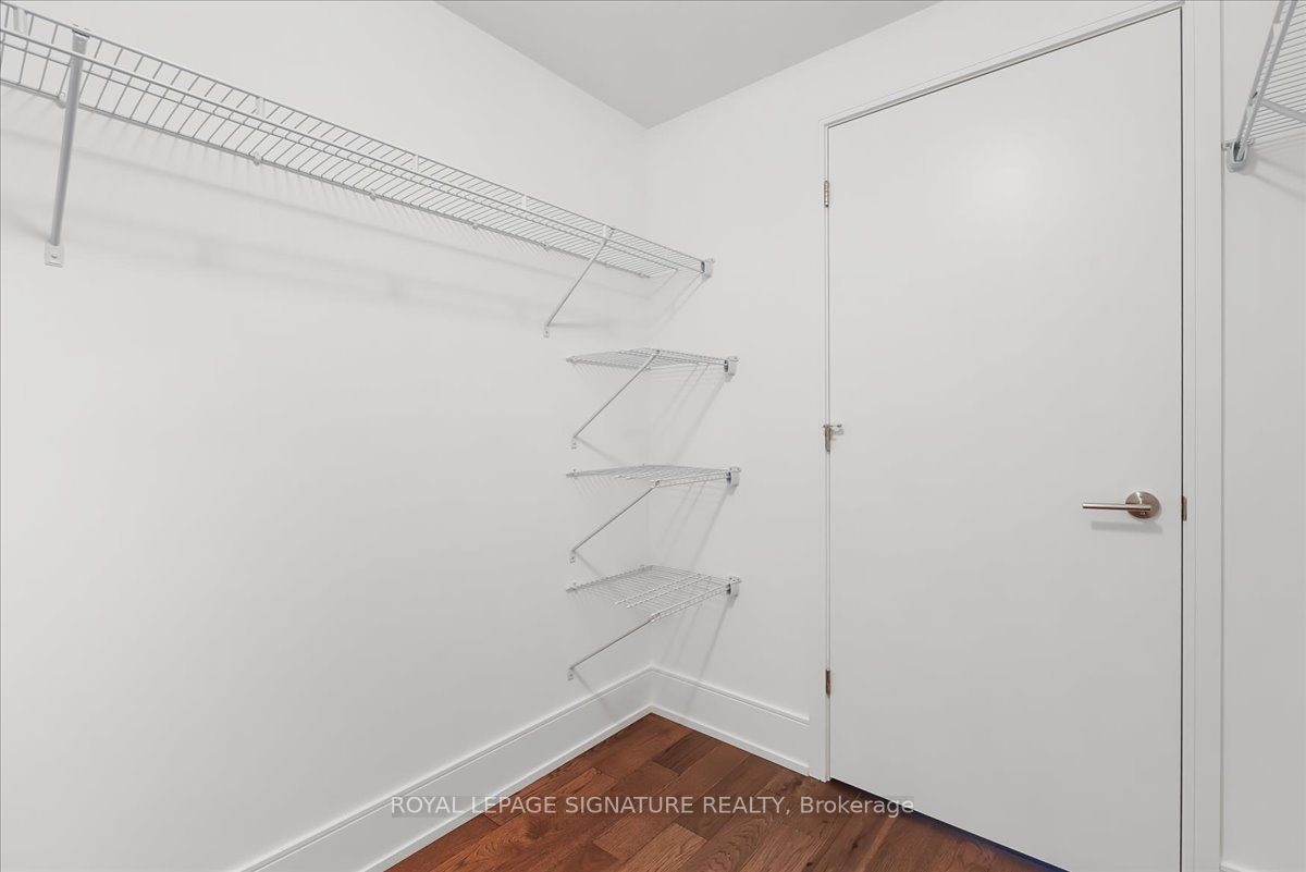 2450 Bloor Street W 301 Property Photo 17