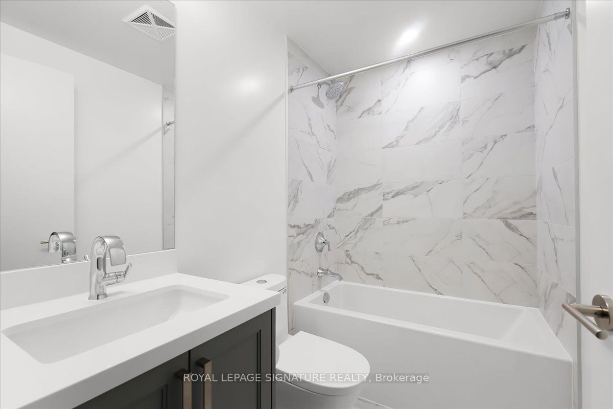 2450 Bloor Street W 301 Property Photo 23