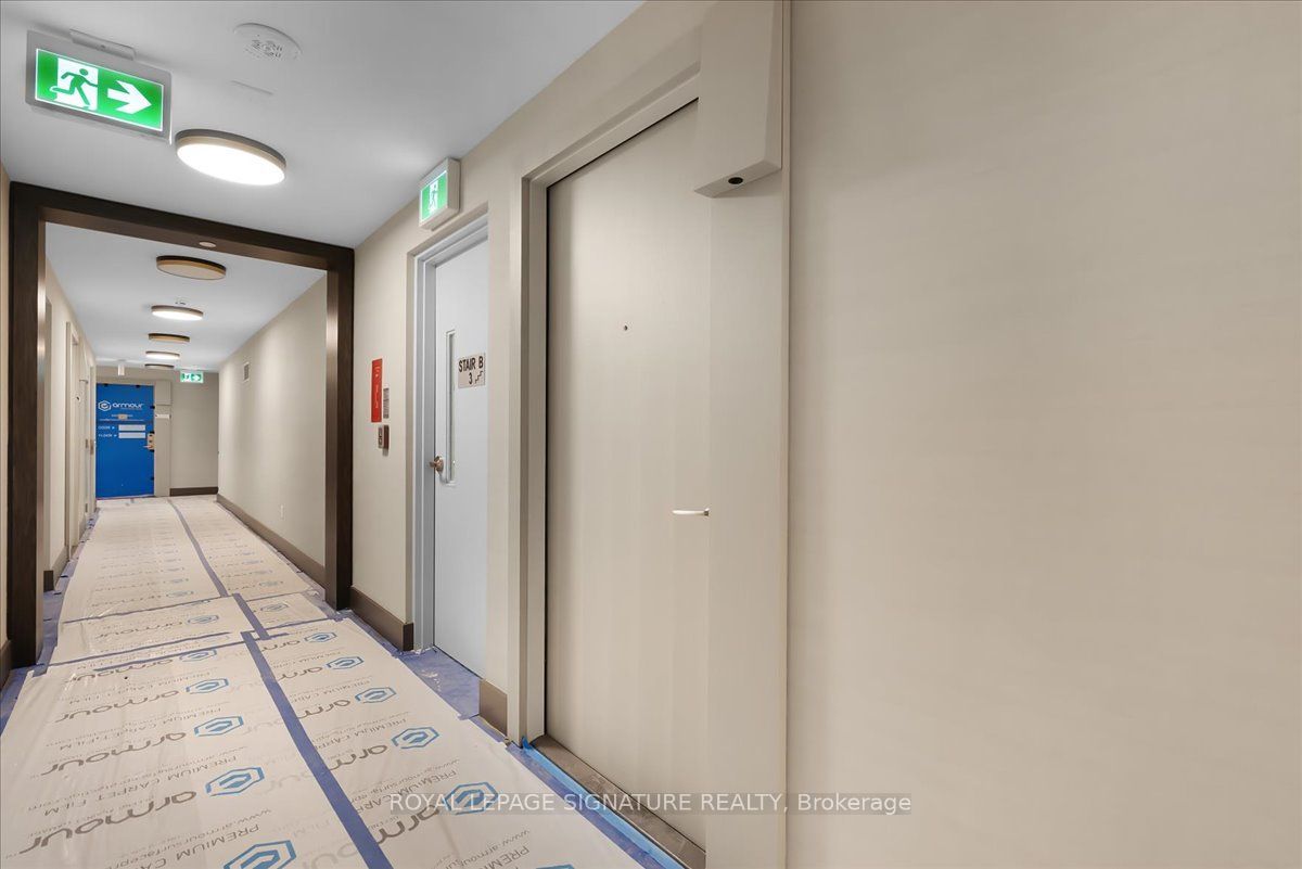 2450 Bloor Street W 301 Property Photo 39
