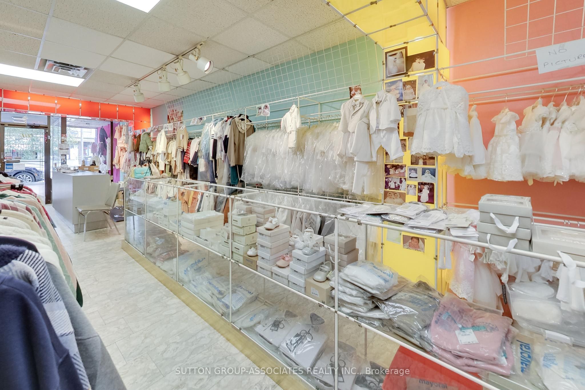 1181-1183 St Clair Avenue W Property Photo 10